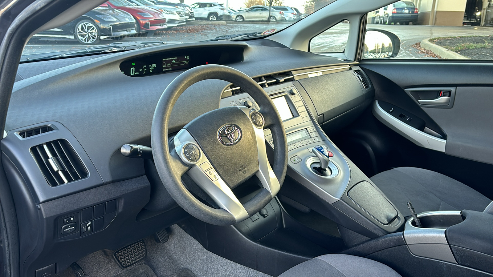 2012 Toyota Prius Two 22