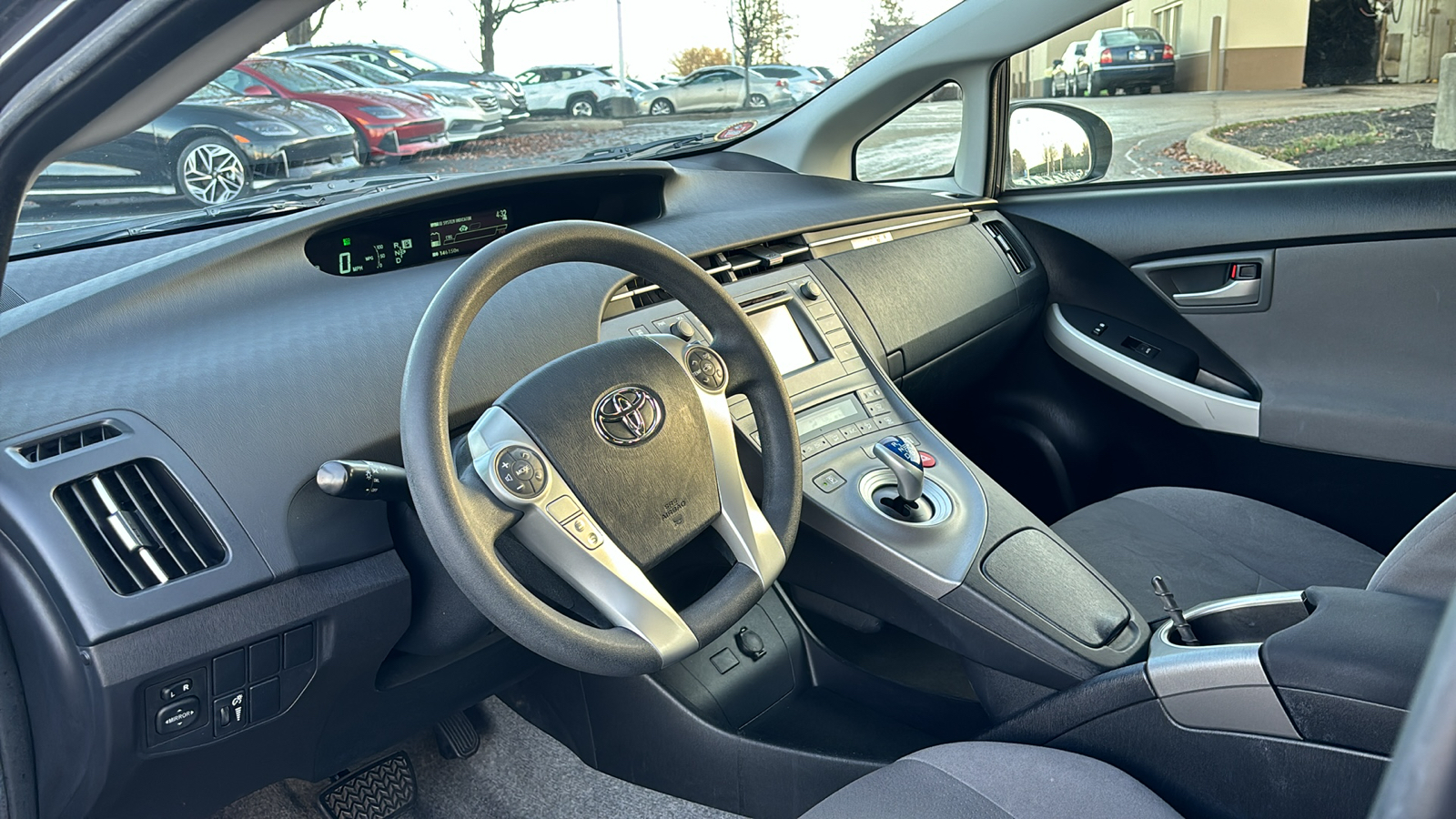 2012 Toyota Prius Two 26