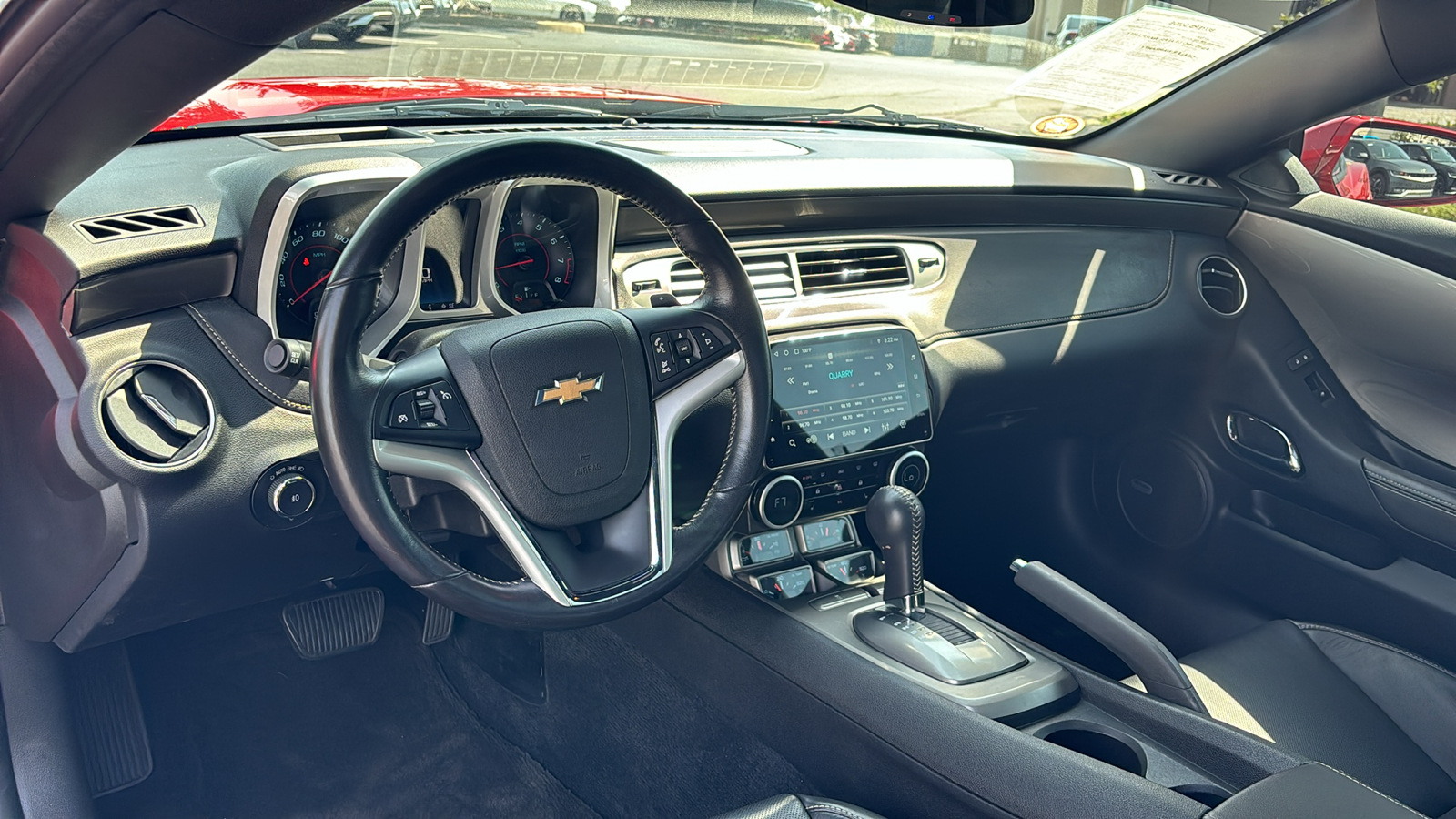 2015 Chevrolet Camaro 2LT 13