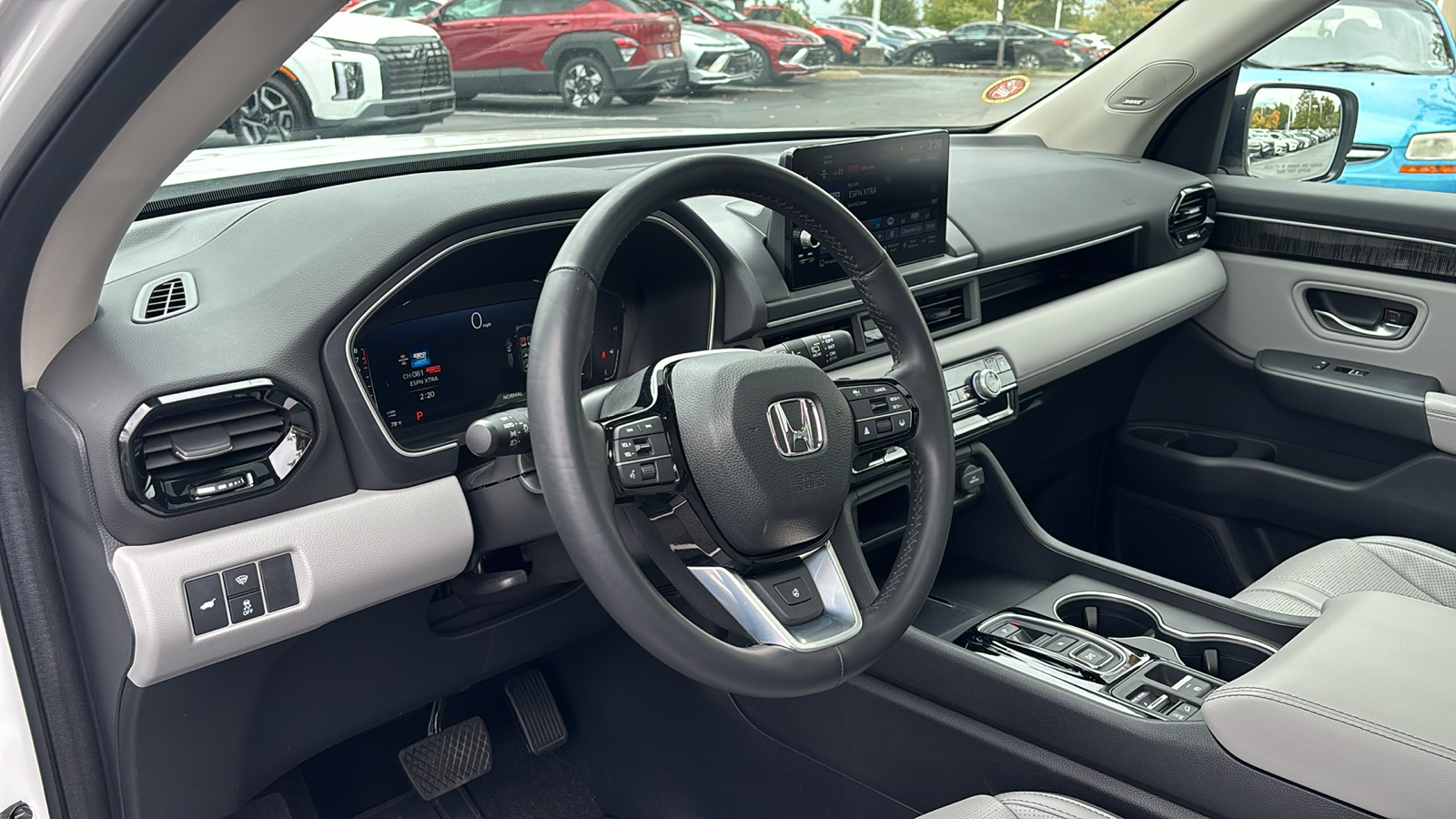 2023 Honda Pilot Elite 25