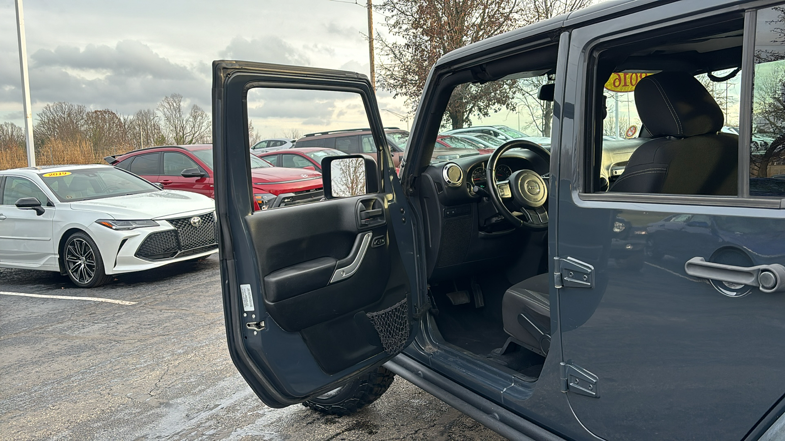 2016 Jeep Wrangler Unlimited Rubicon 11