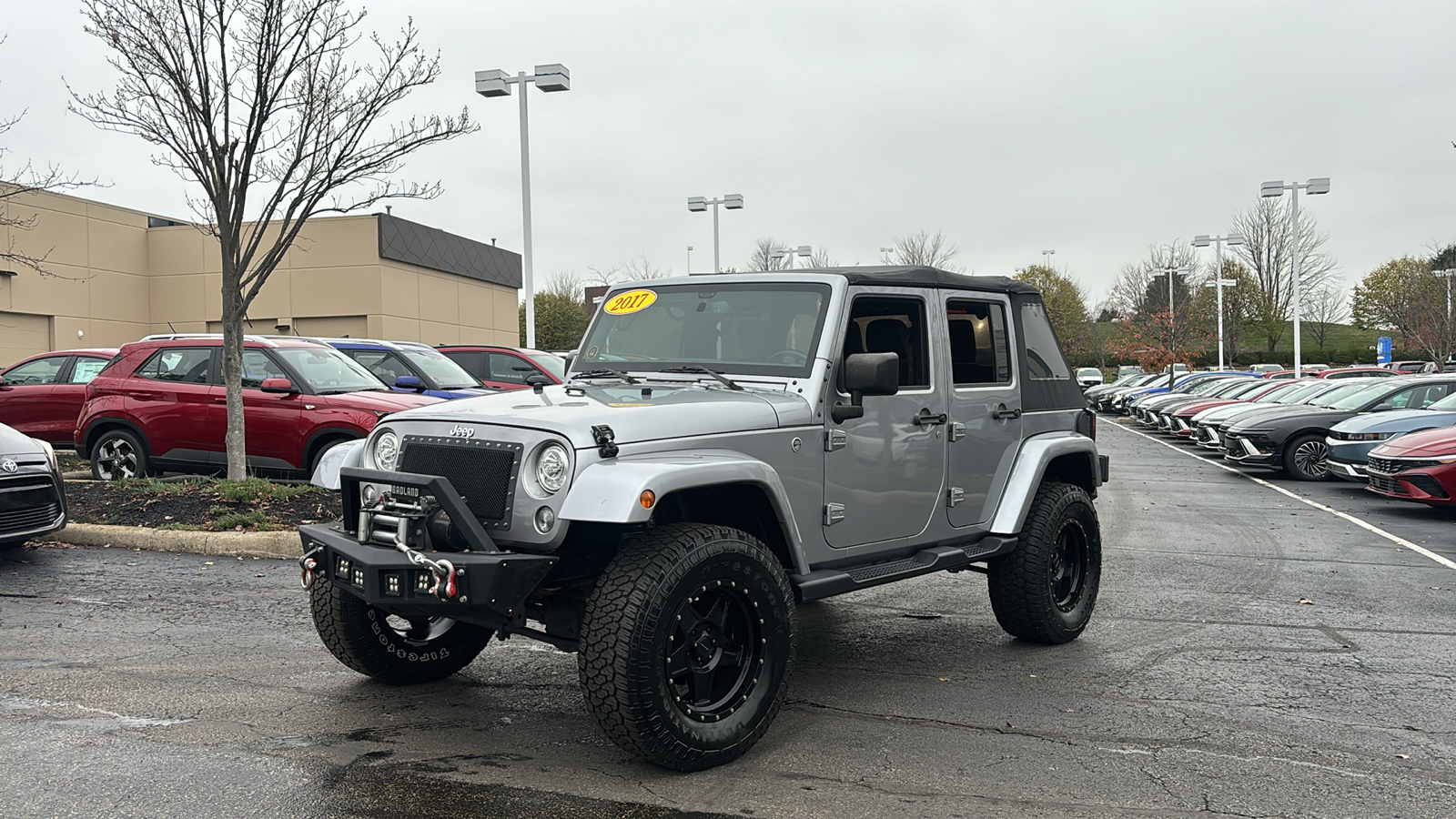 2017 Jeep Wrangler Unlimited Sahara 3