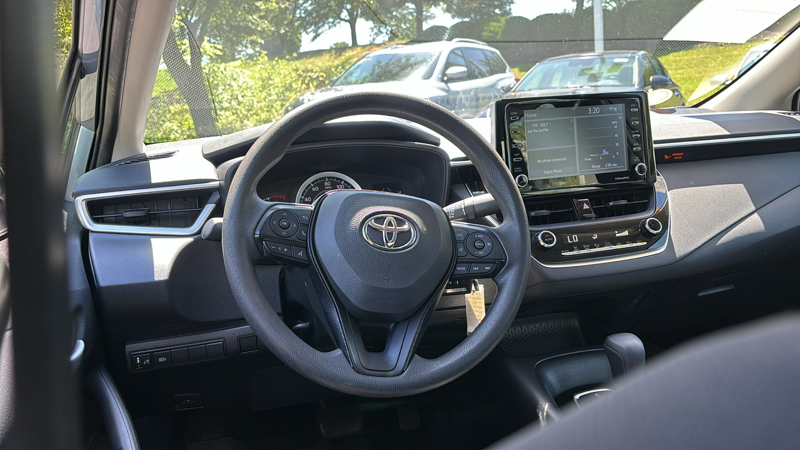 2021 Toyota Corolla LE 14
