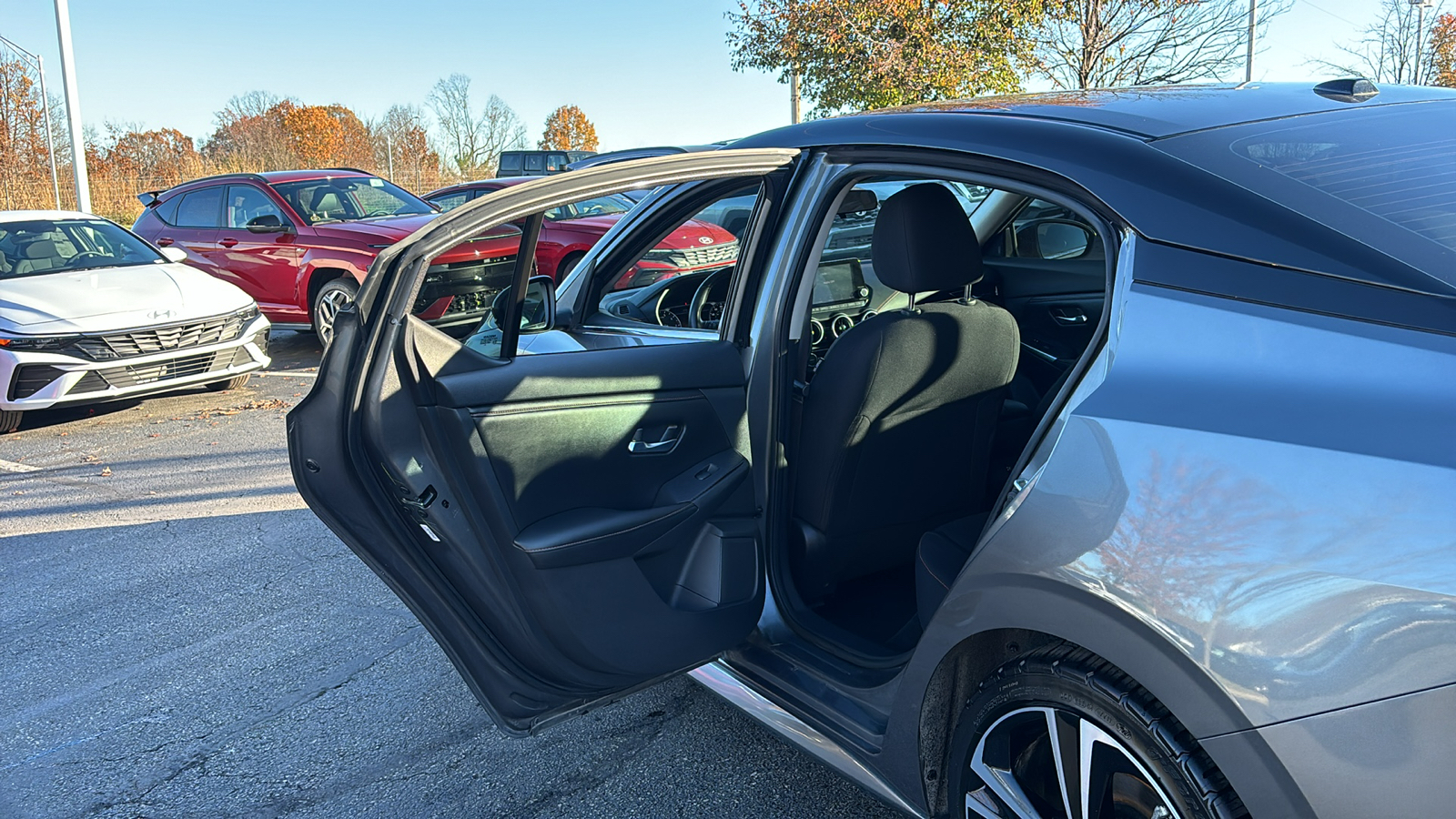 2021 Nissan Sentra SR 29