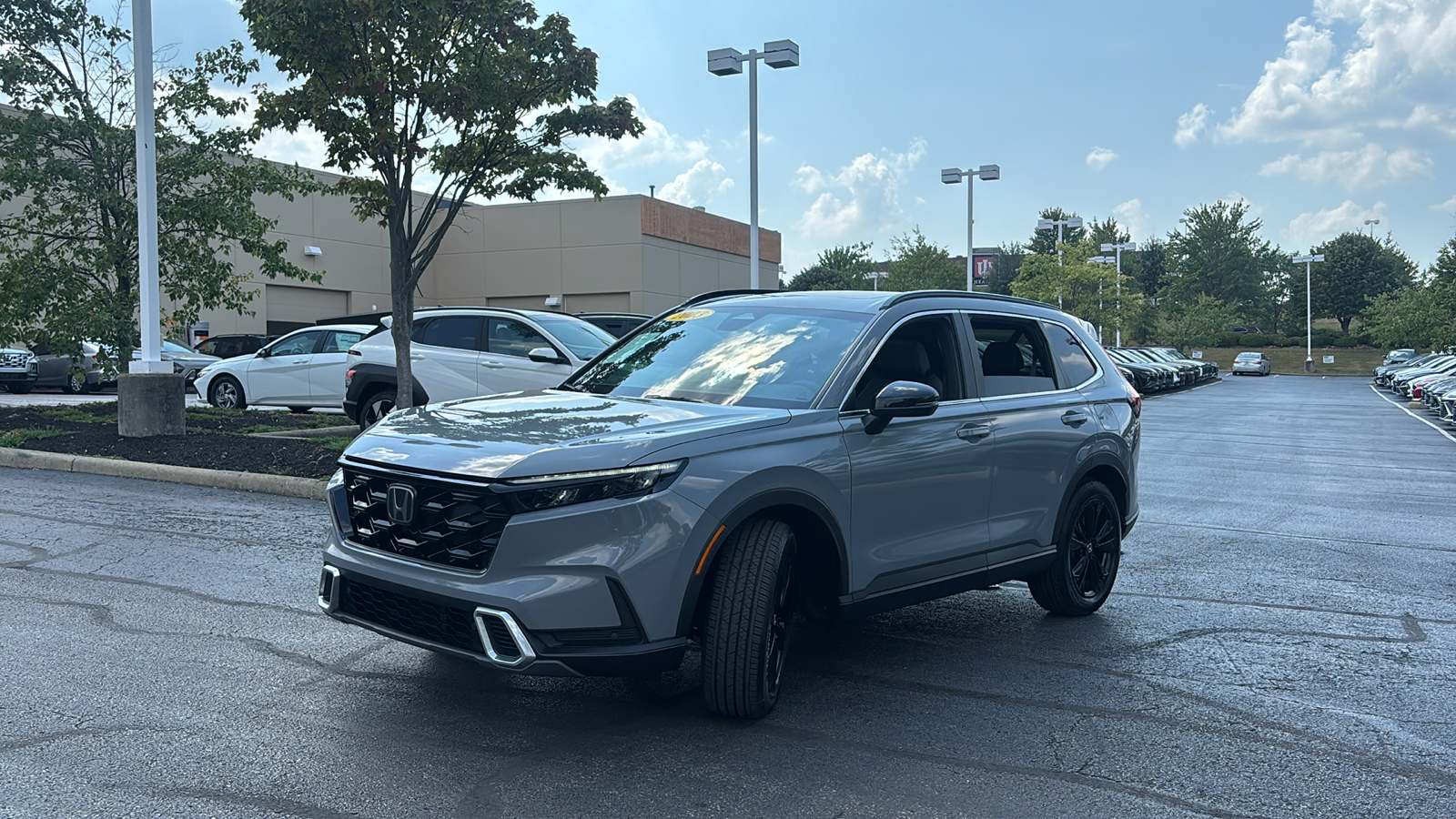 2023 Honda CR-V Hybrid Sport Touring 3