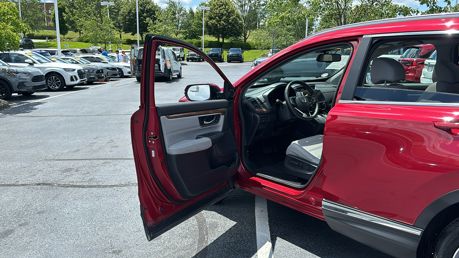 2022 Honda CR-V Hybrid Touring 11