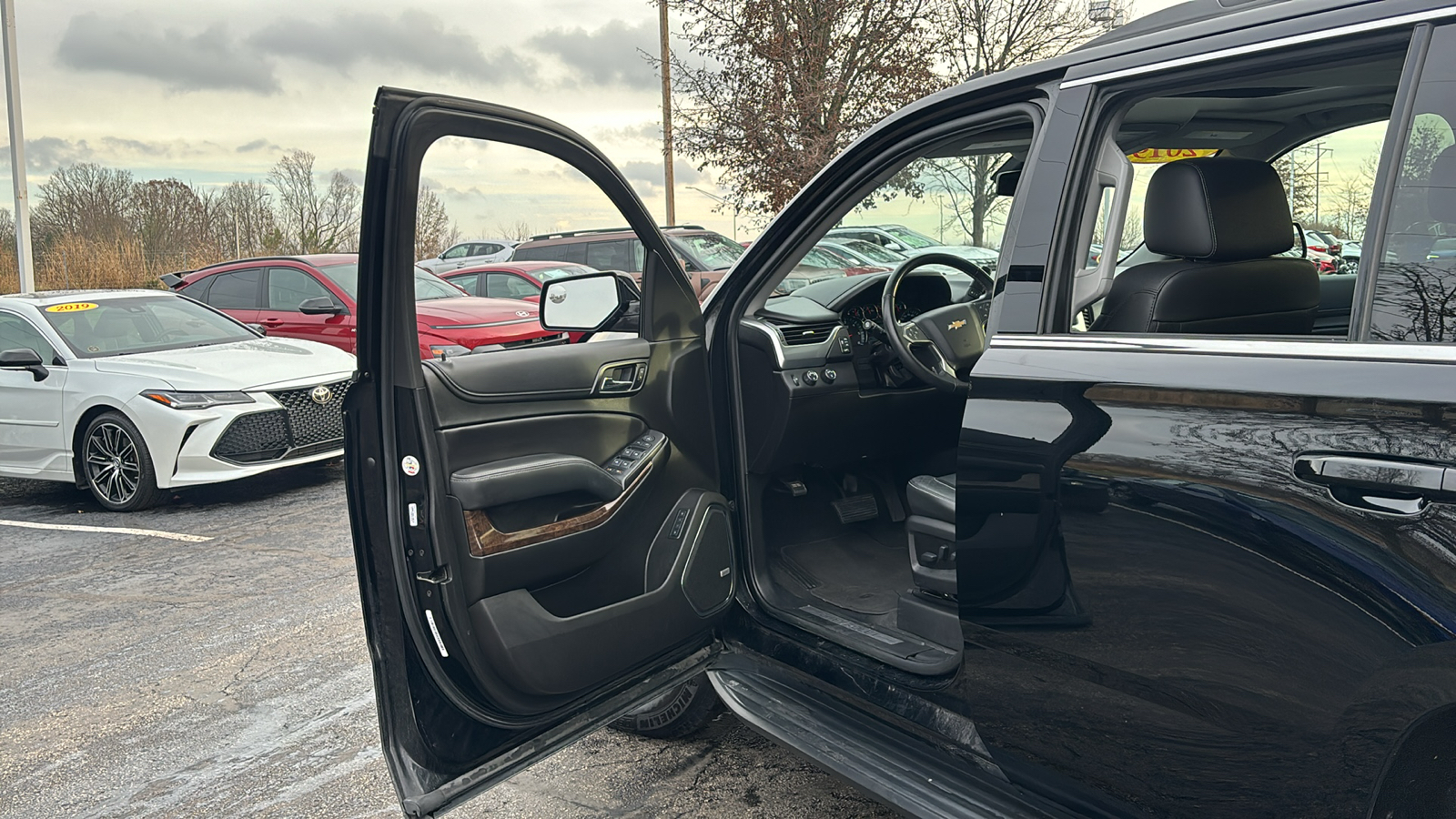 2019 Chevrolet Tahoe LT 11