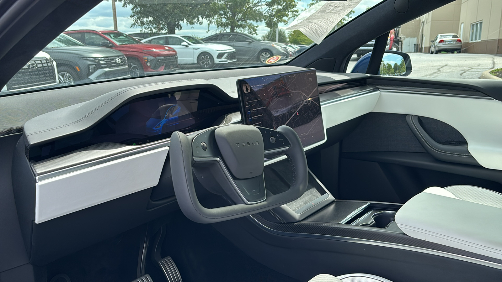 2022 Tesla Model X Plaid 23