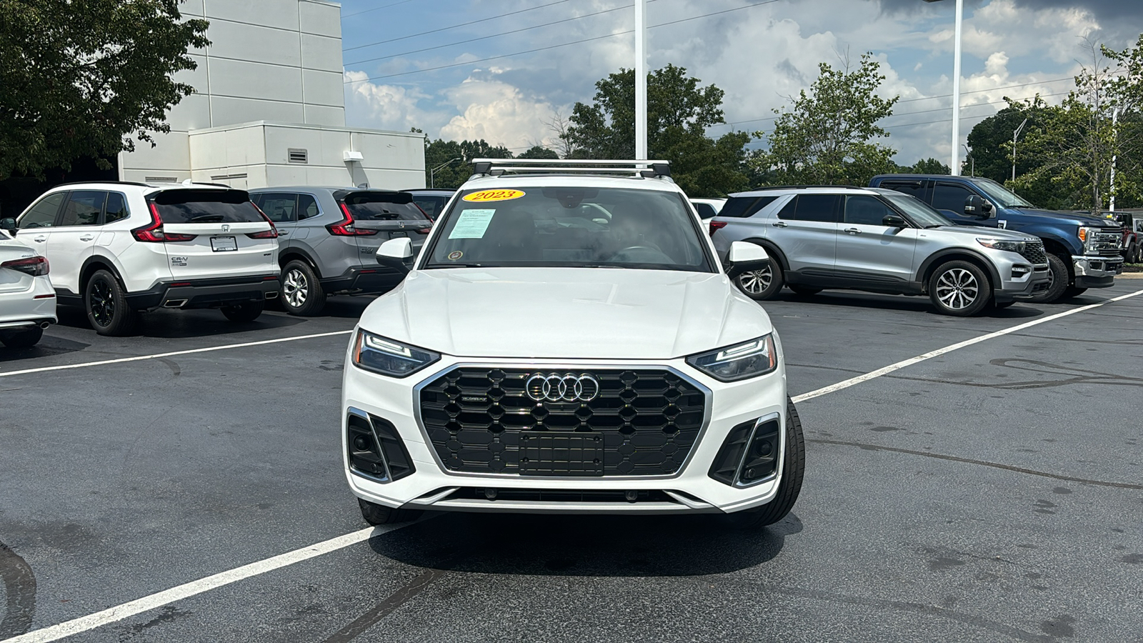 2023 Audi Q5 45 S line Premium Plus 2