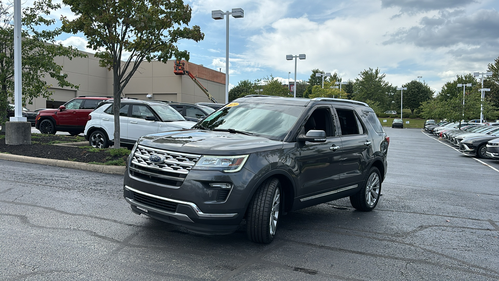 2019 Ford Explorer Limited 3