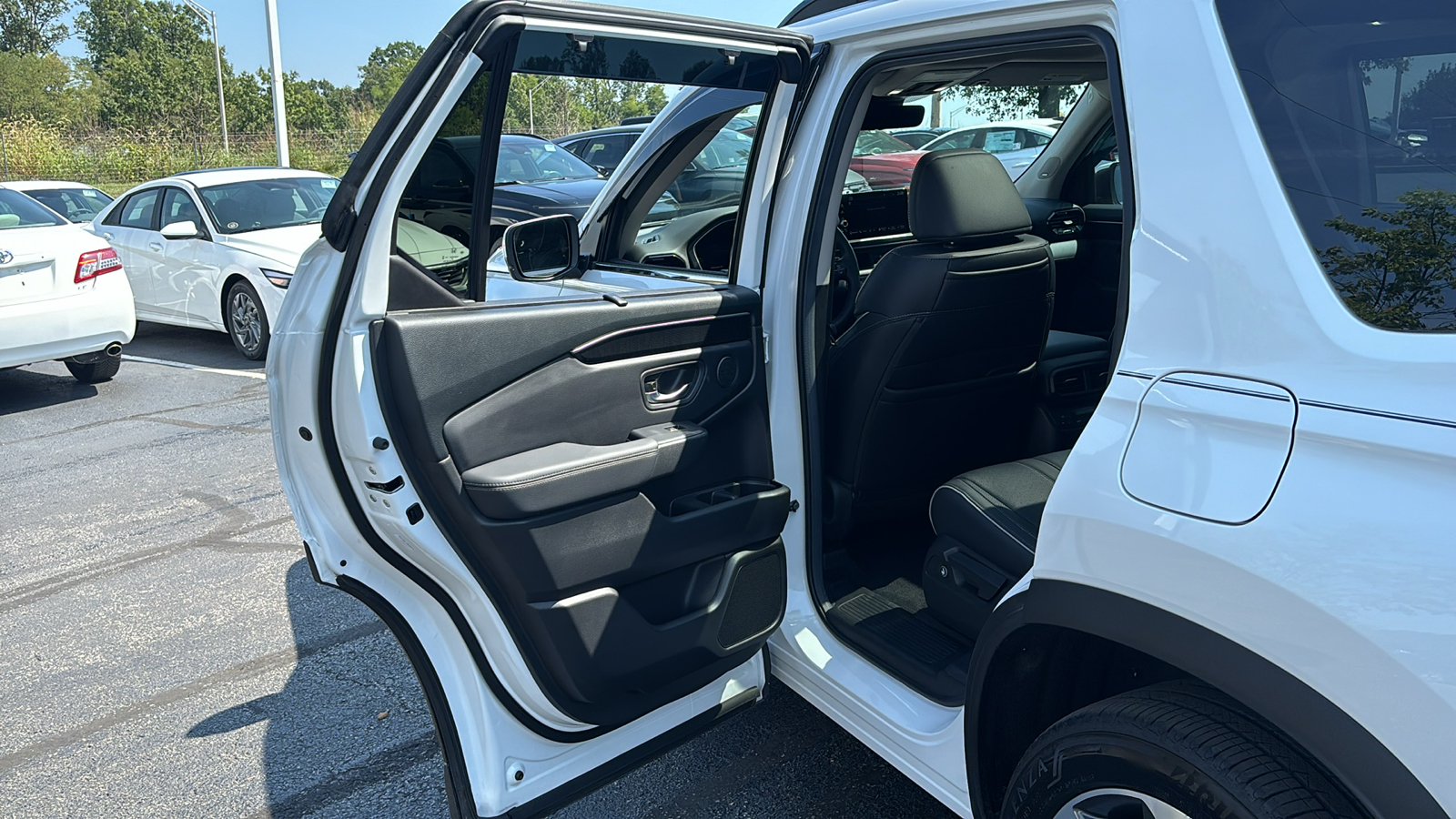 2024 Honda Pilot Elite 32