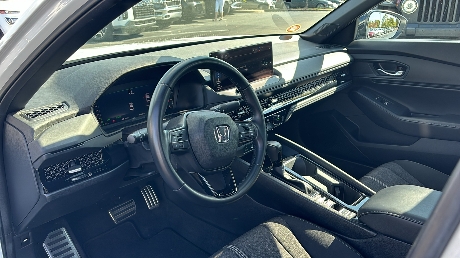 2023 Honda Accord Hybrid Sport 26