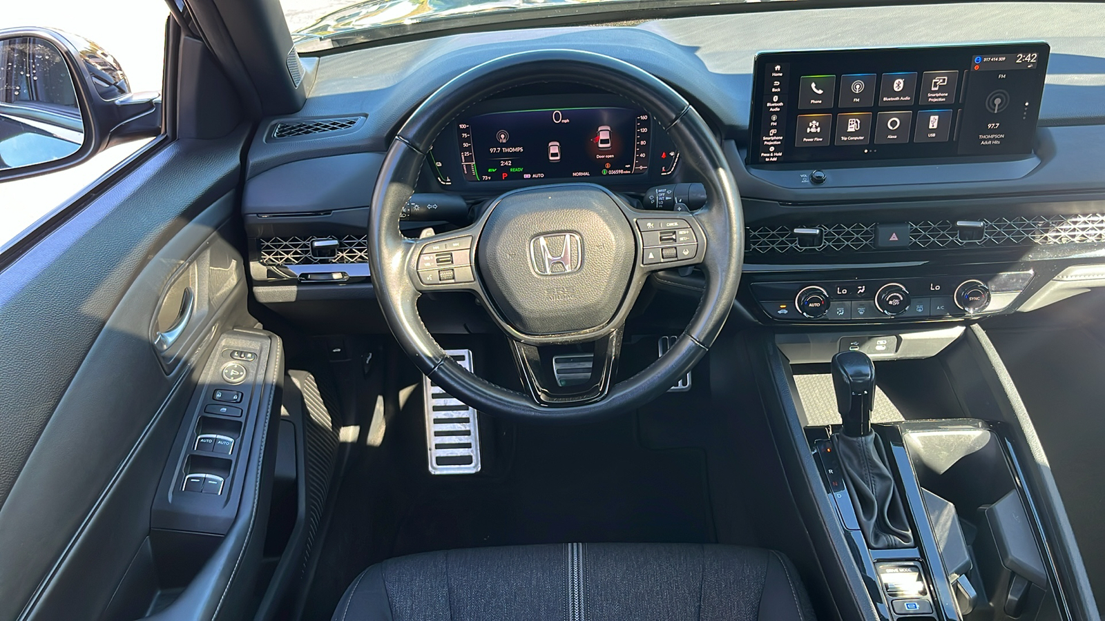 2023 Honda Accord Hybrid Sport 31