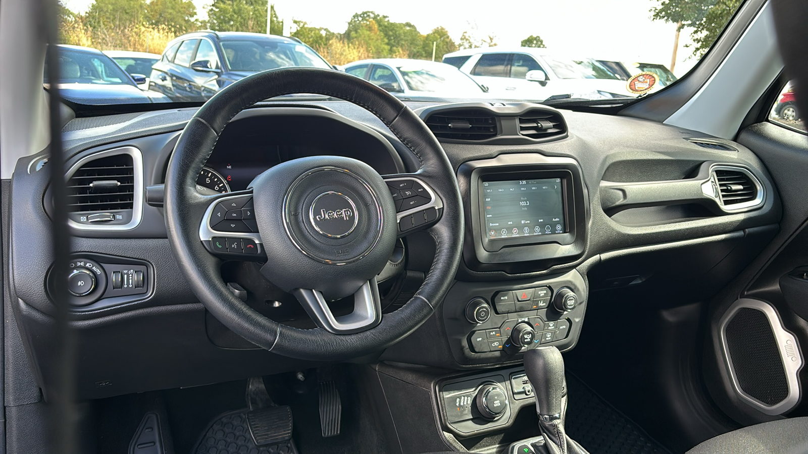 2021 Jeep Renegade Latitude 15