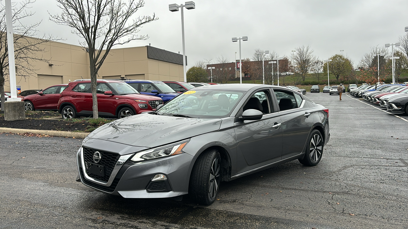 2022 Nissan Altima 2.5 SV 3