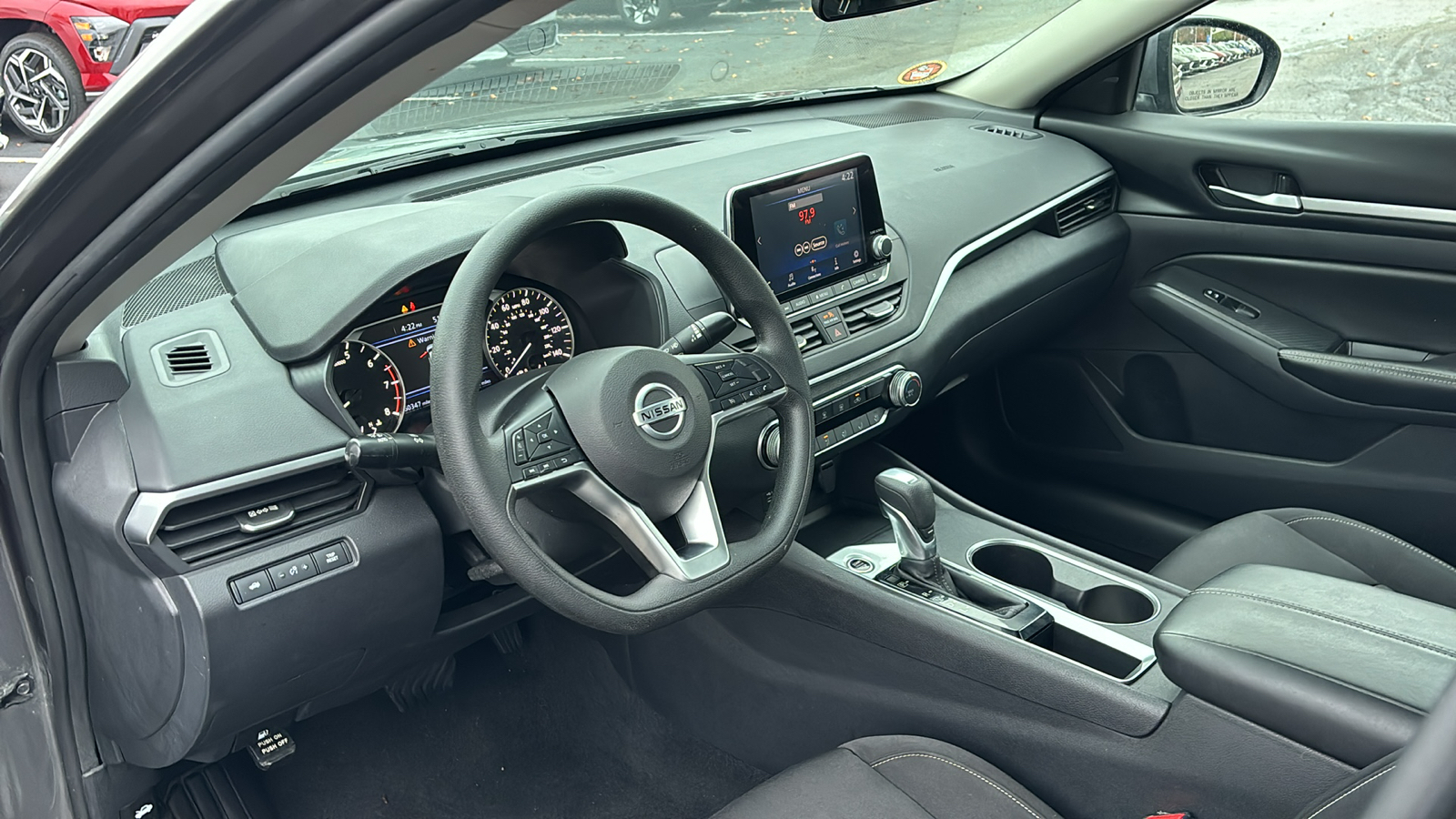 2022 Nissan Altima 2.5 SV 24