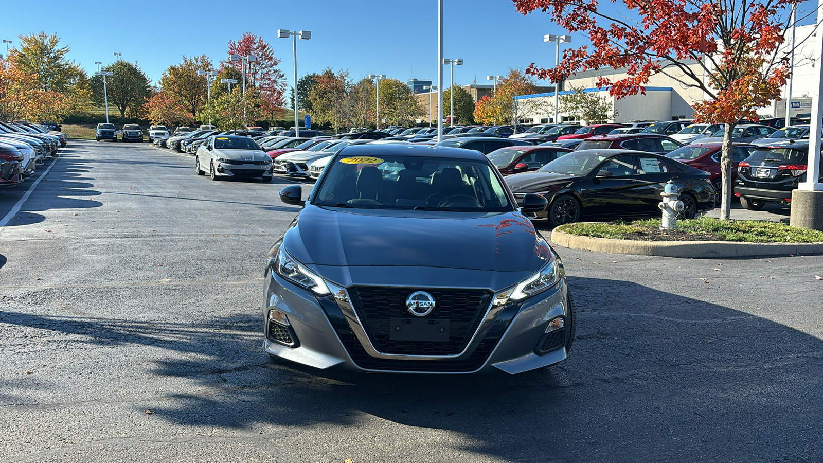 2022 Nissan Altima 2.5 SR 2