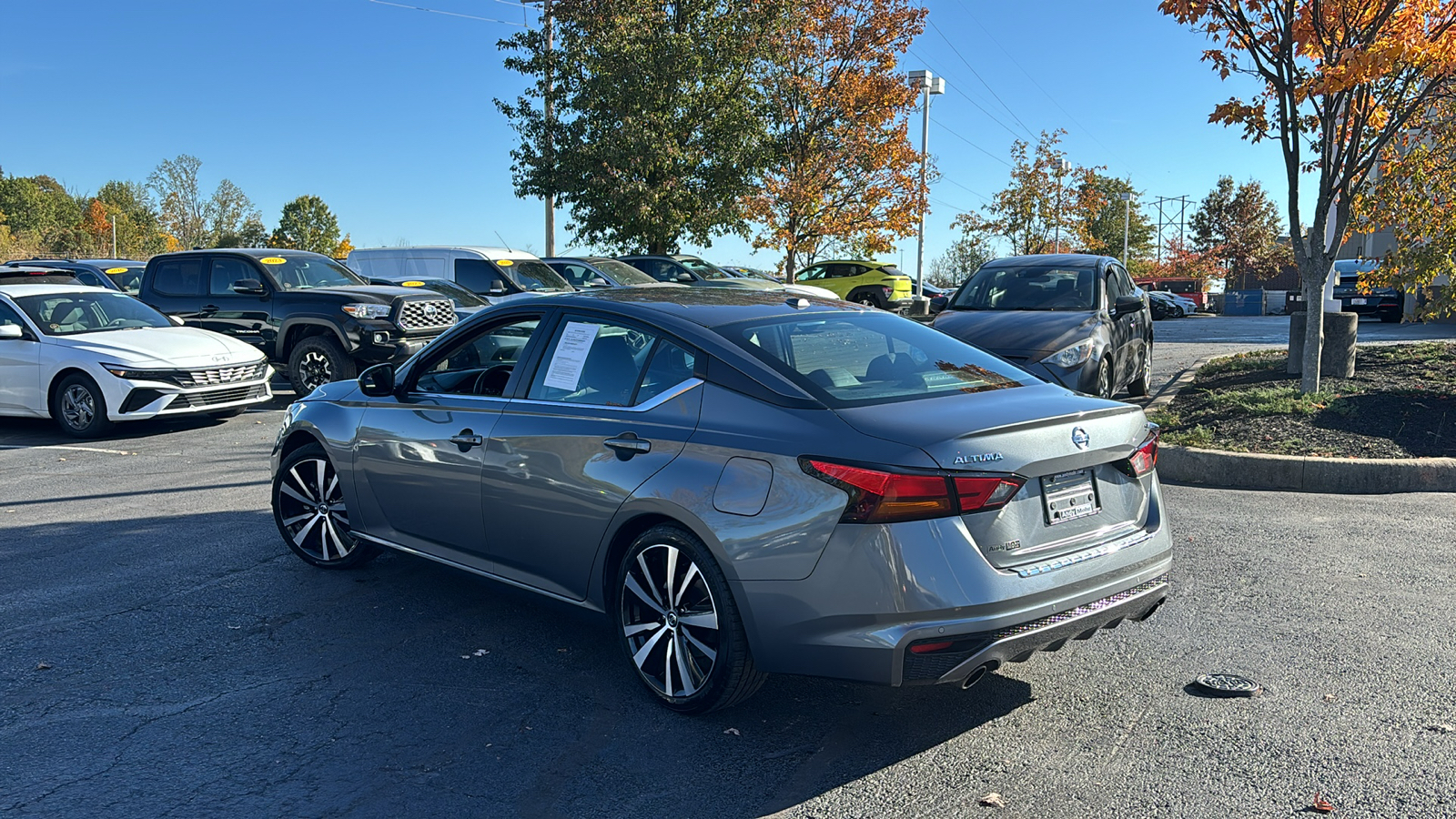 2022 Nissan Altima 2.5 SR 5