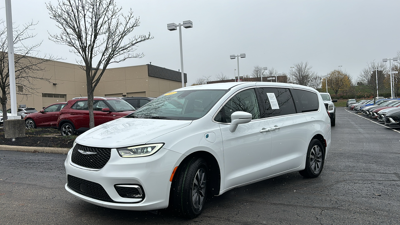 2022 Chrysler Pacifica Hybrid Touring L 3