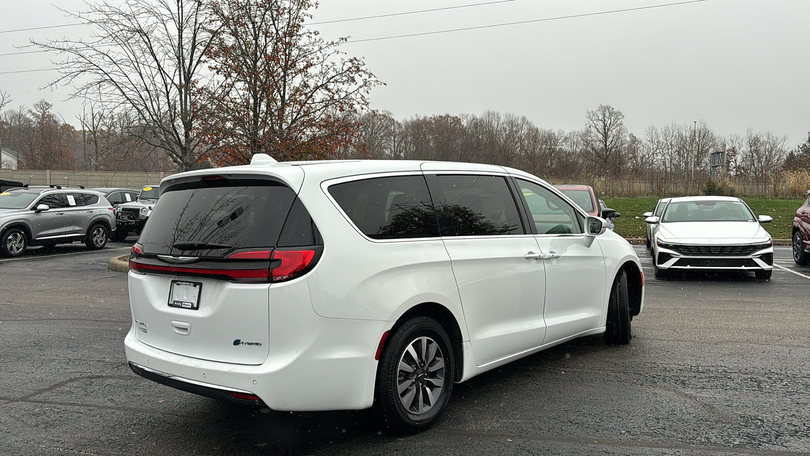 2022 Chrysler Pacifica Hybrid Touring L 7