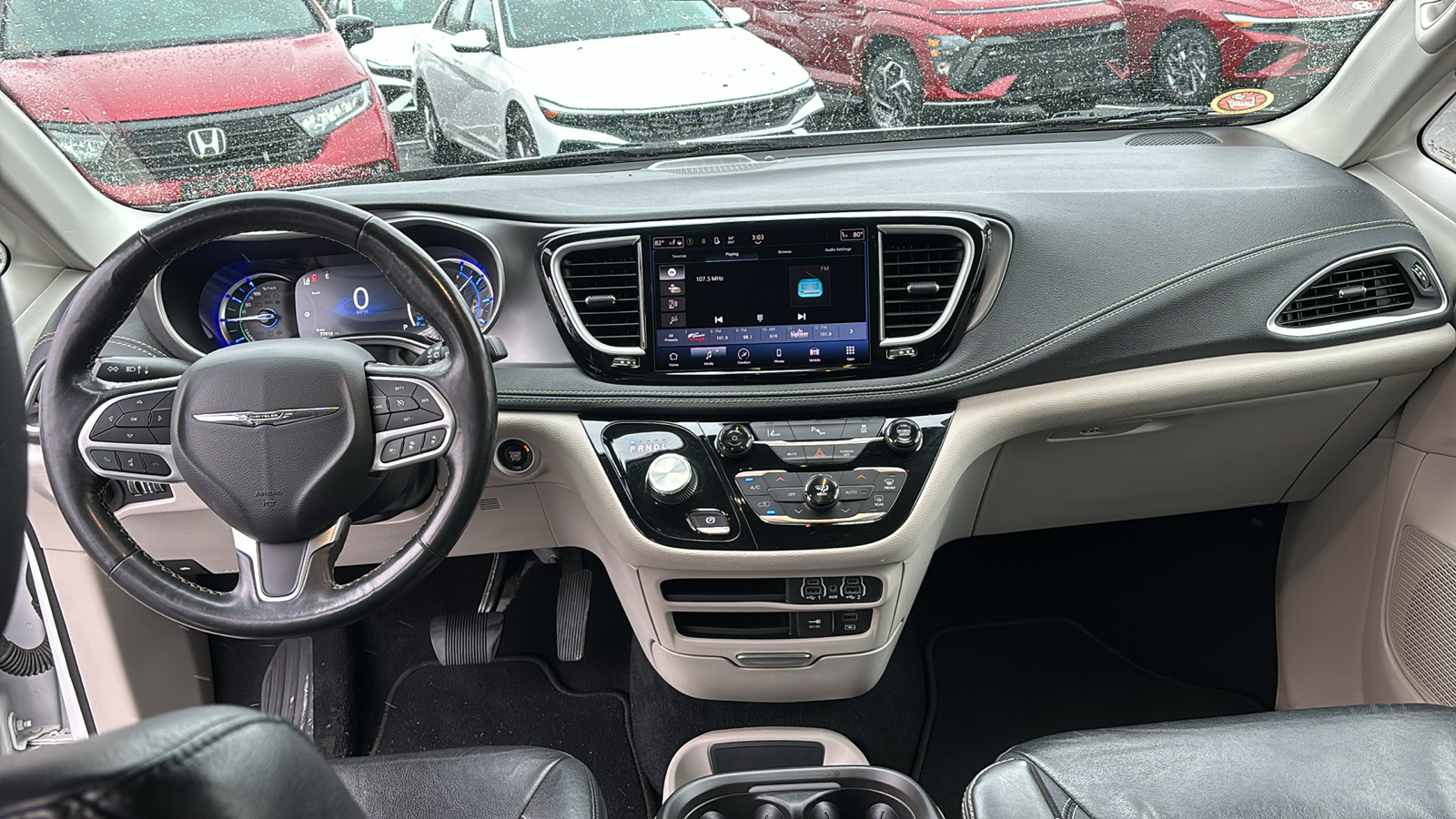 2022 Chrysler Pacifica Hybrid Touring L 13