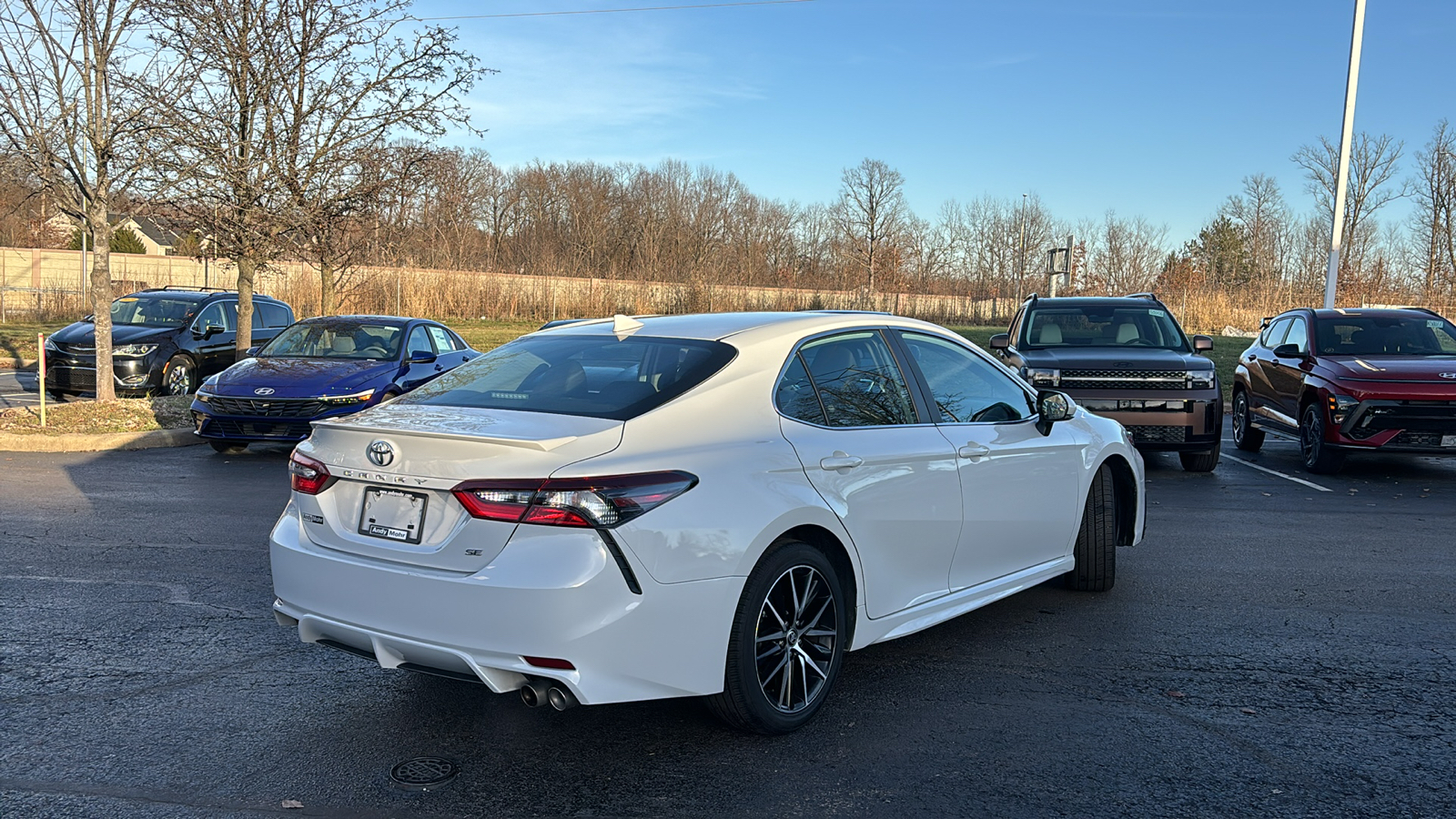 2023 Toyota Camry SE 7