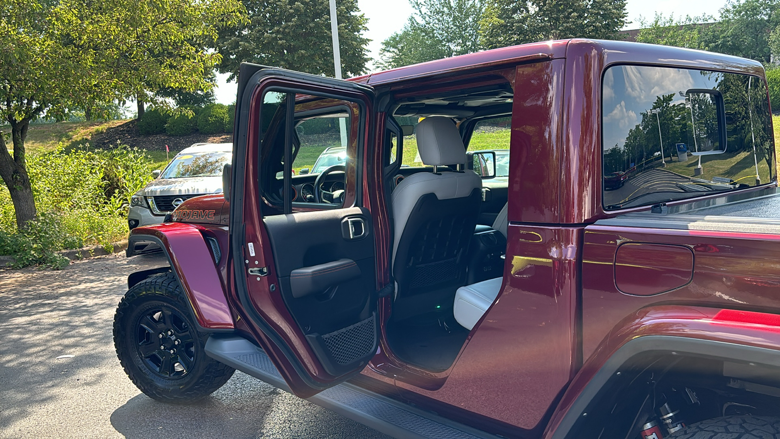 2021 Jeep Gladiator Mojave 34