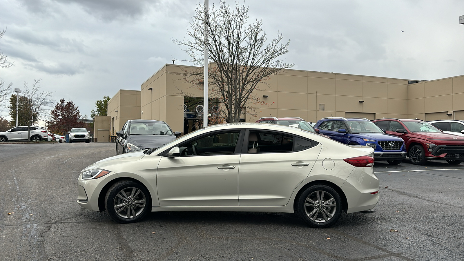 2017 Hyundai Elantra SE 4