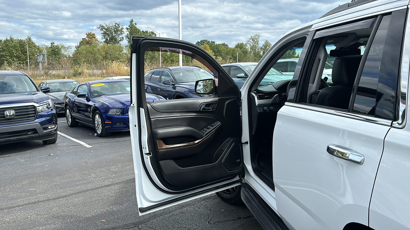 2017 Chevrolet Tahoe LT 12