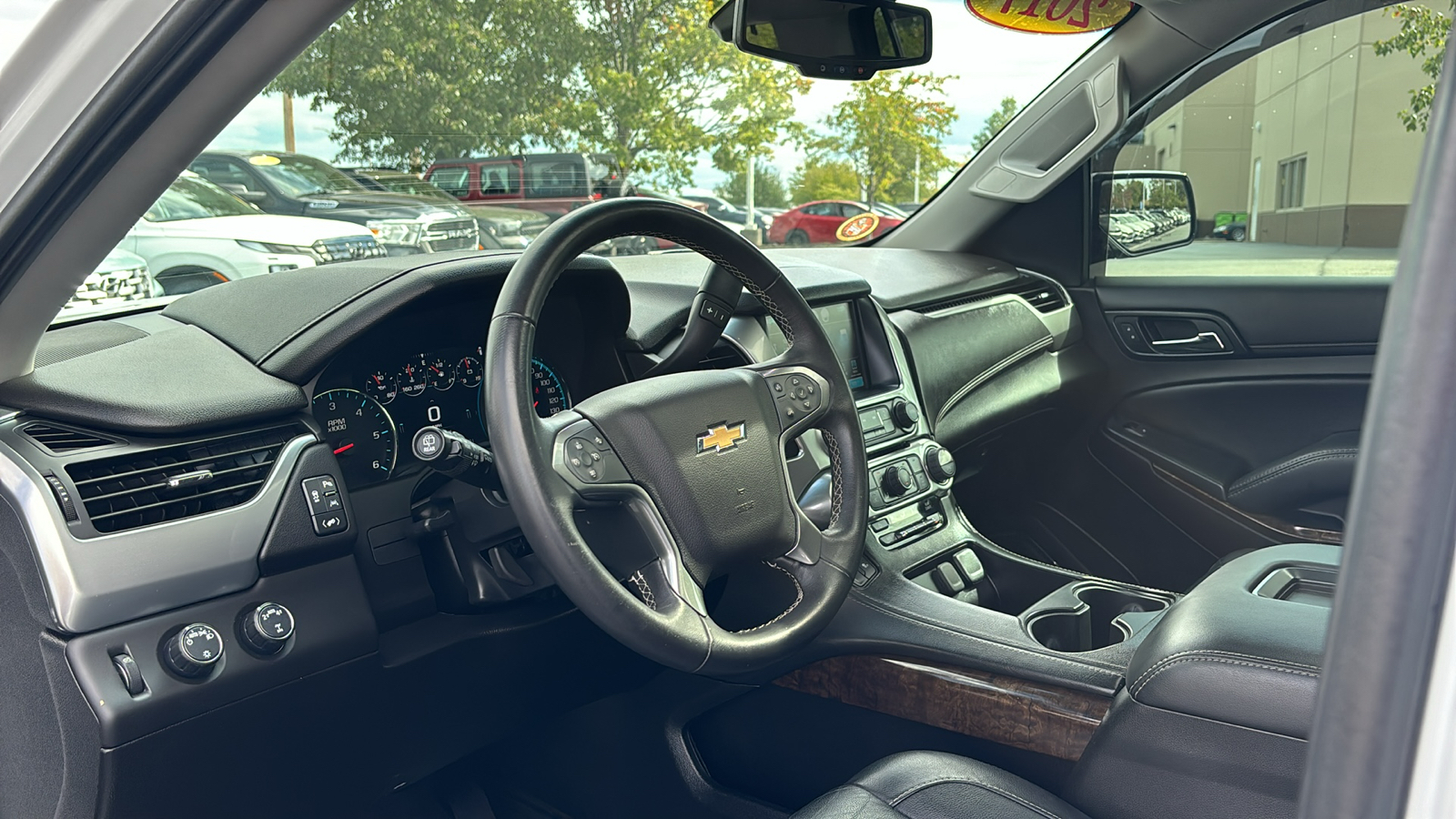 2017 Chevrolet Tahoe LT 30