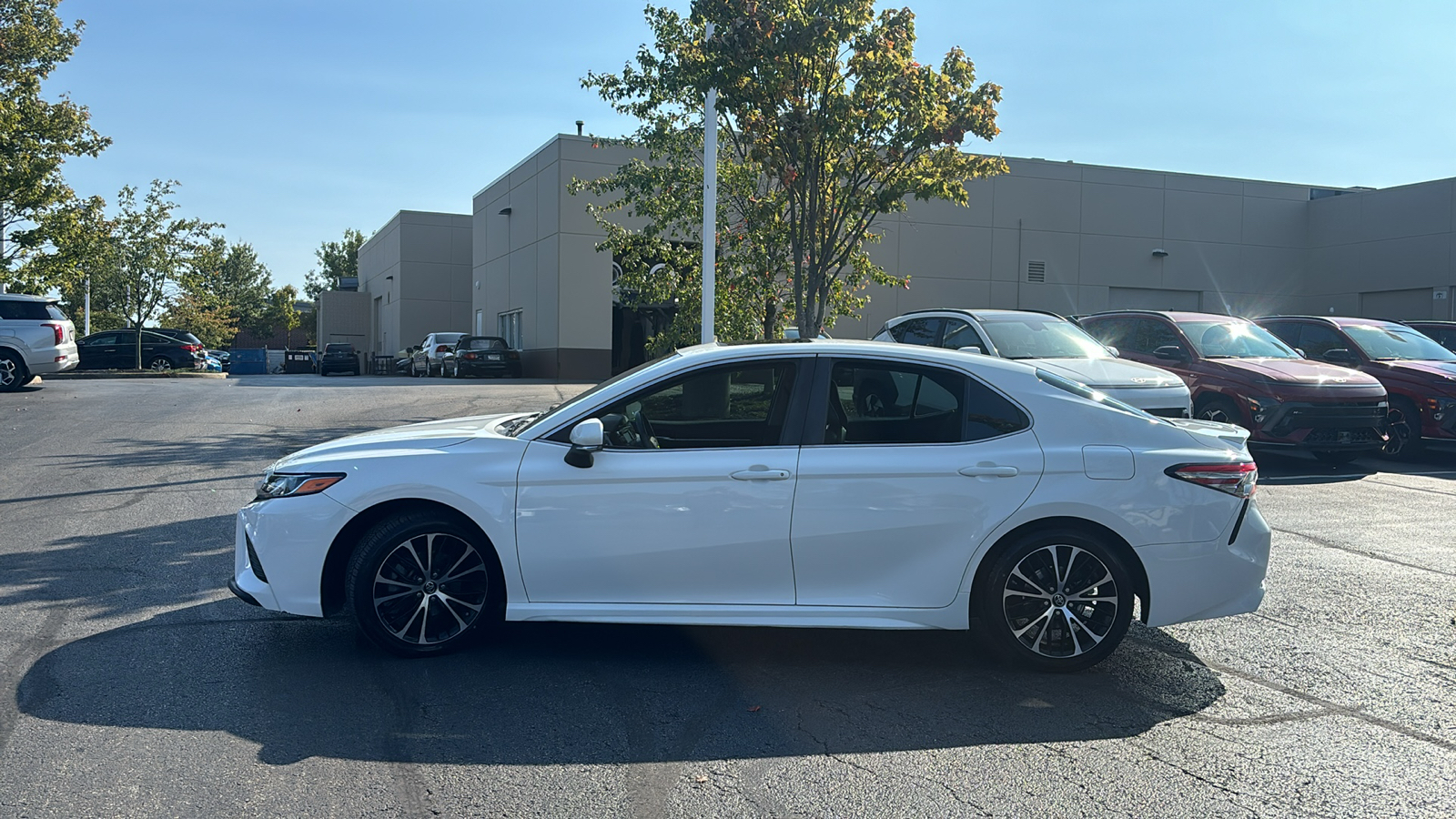 2018 Toyota Camry SE 4