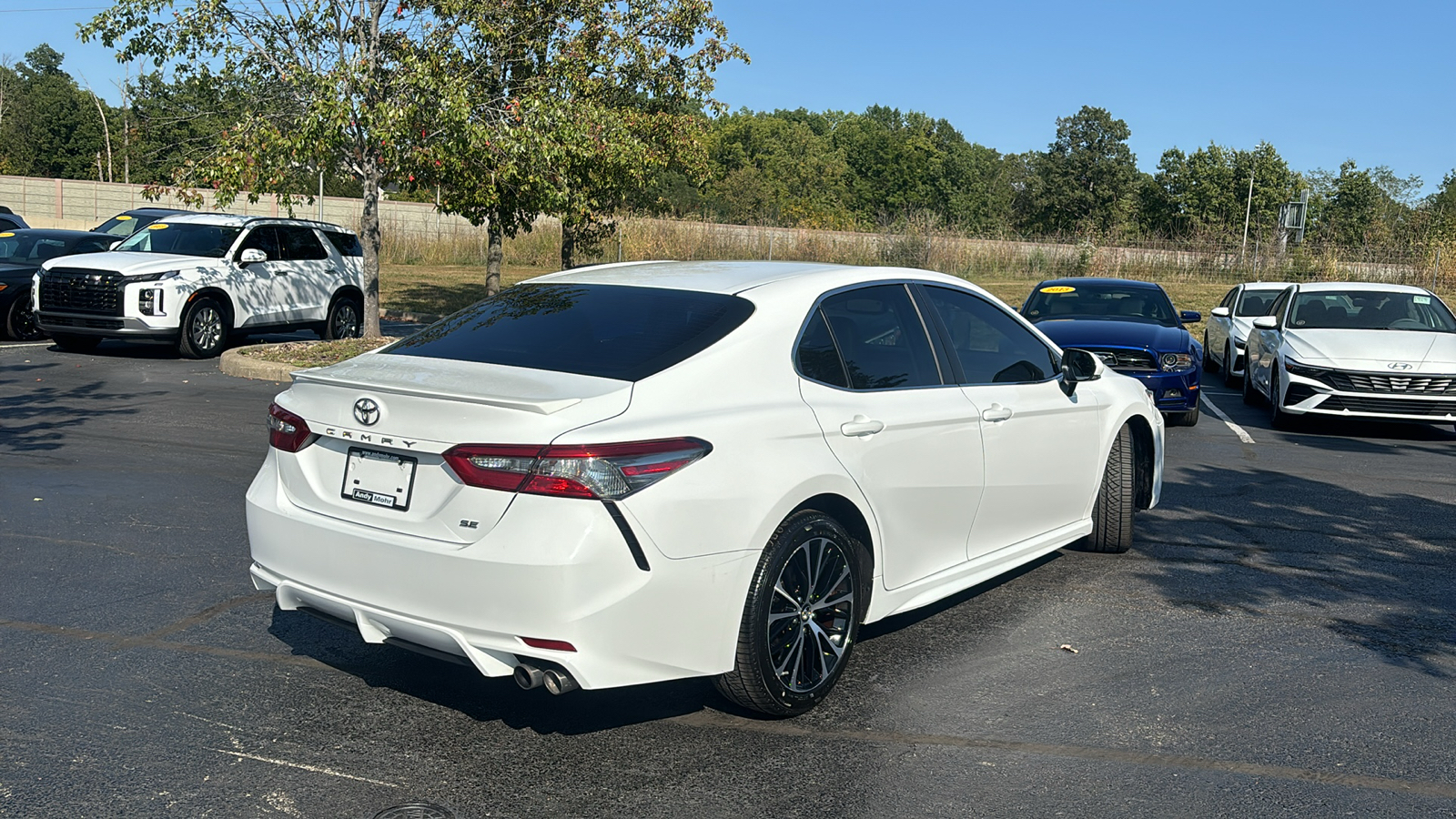 2018 Toyota Camry SE 7