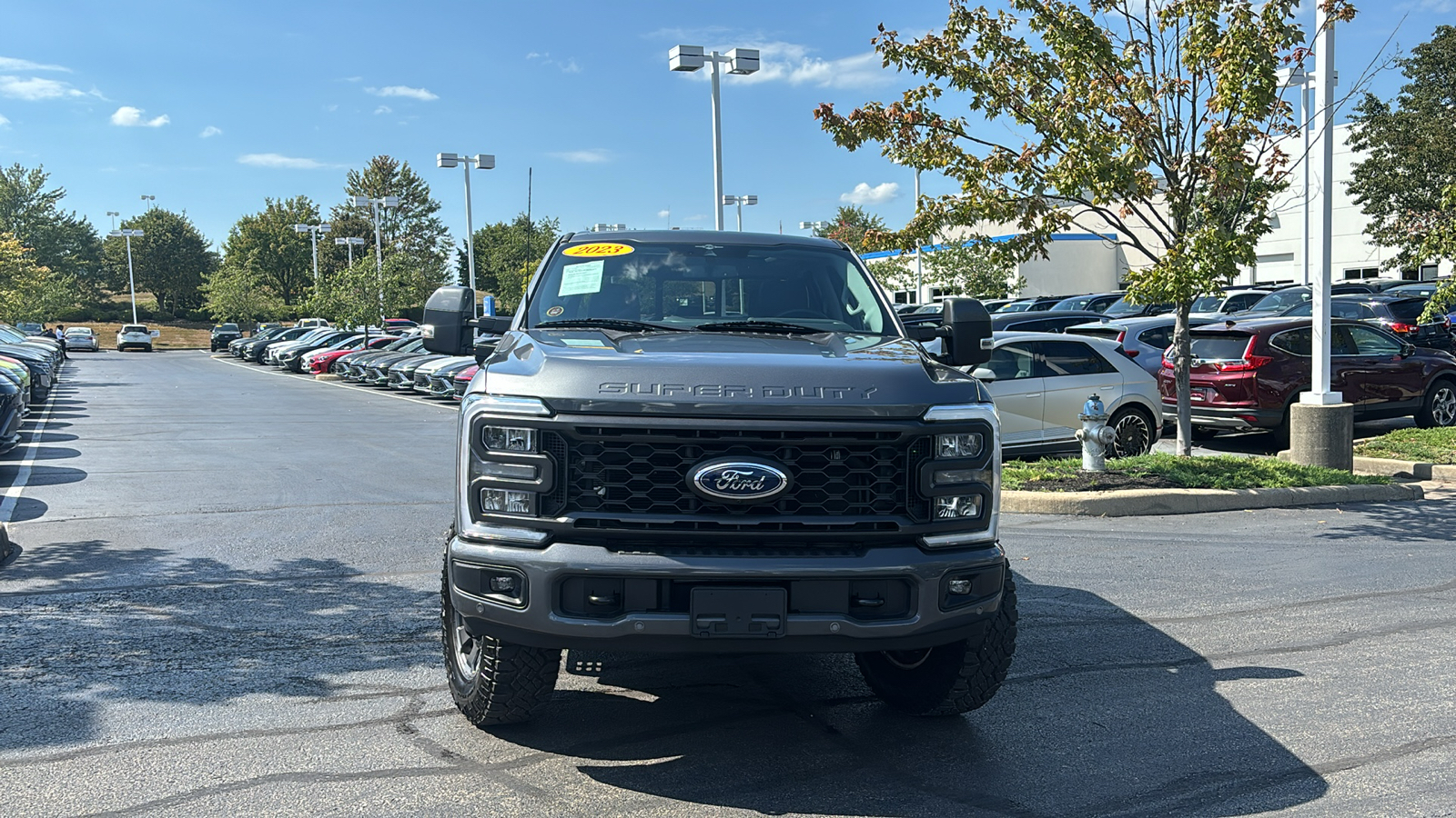 2023 Ford F-250SD Lariat 2