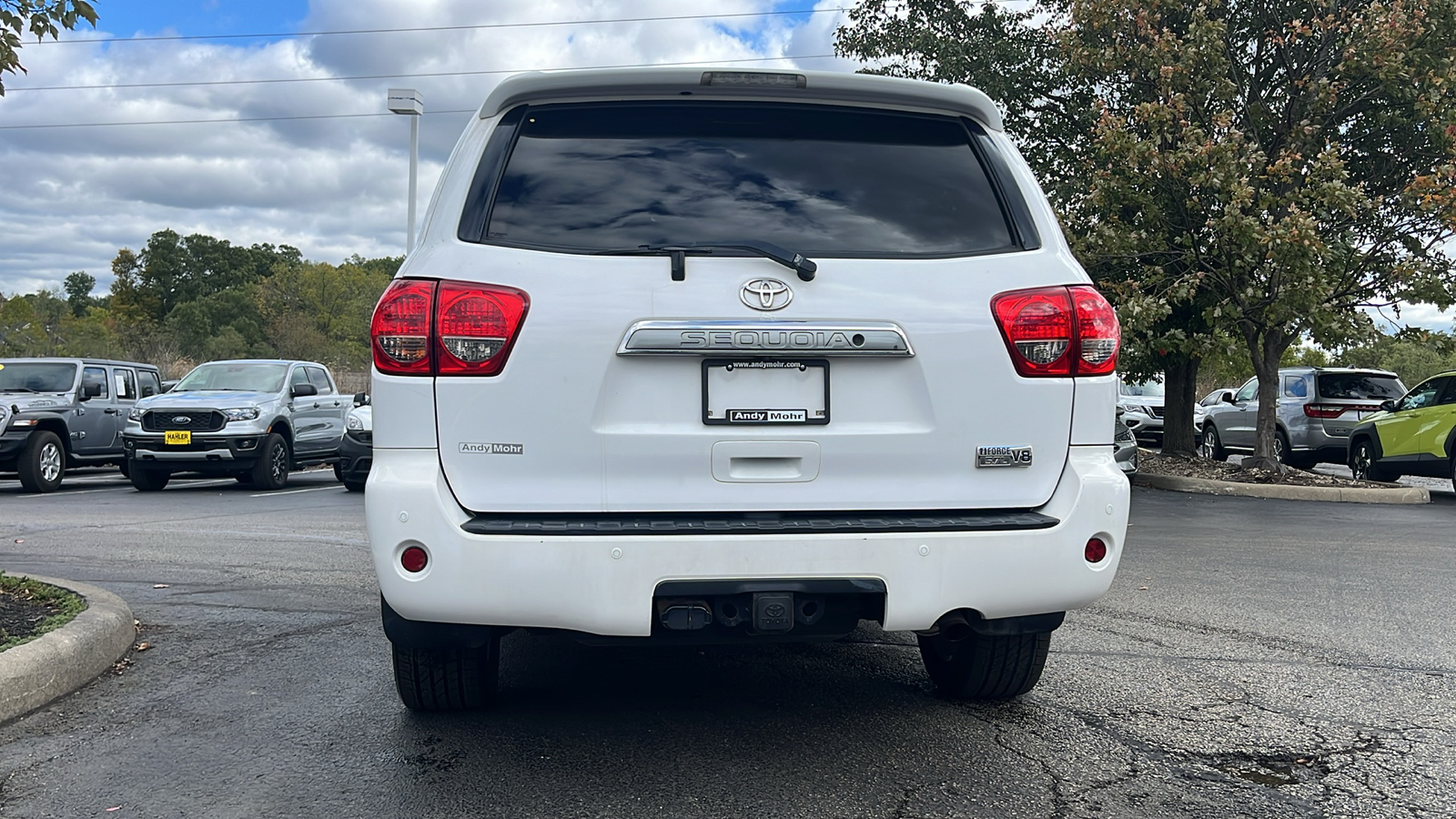 2015 Toyota Sequoia Limited 4