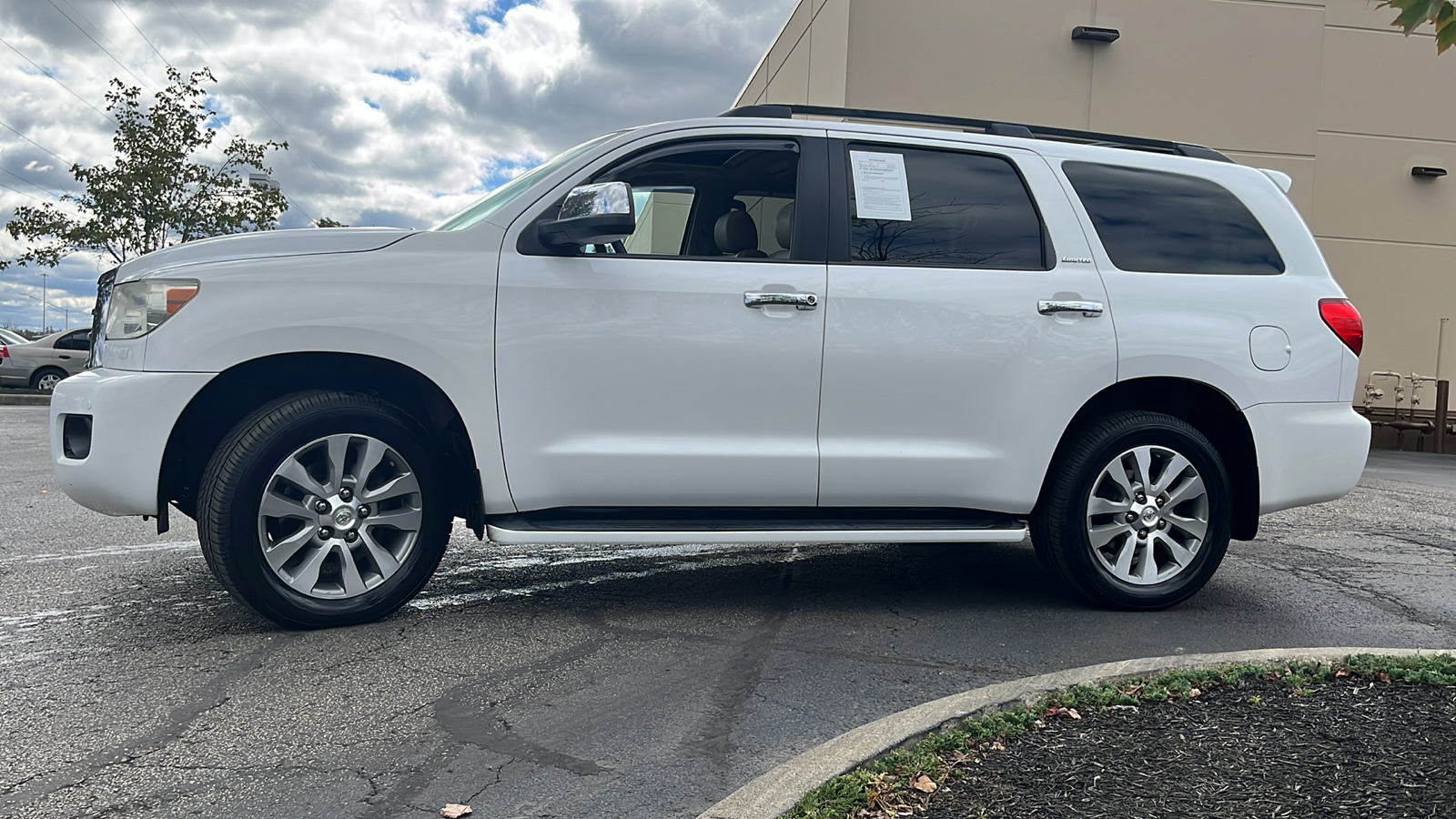 2015 Toyota Sequoia Limited 6