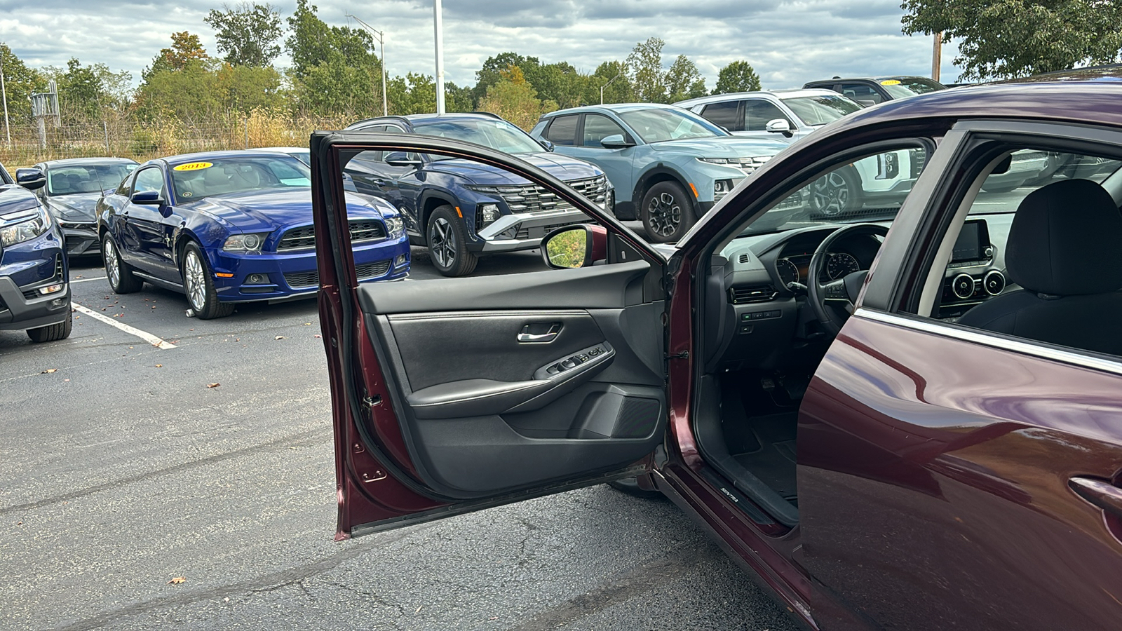 2021 Nissan Sentra SV 12