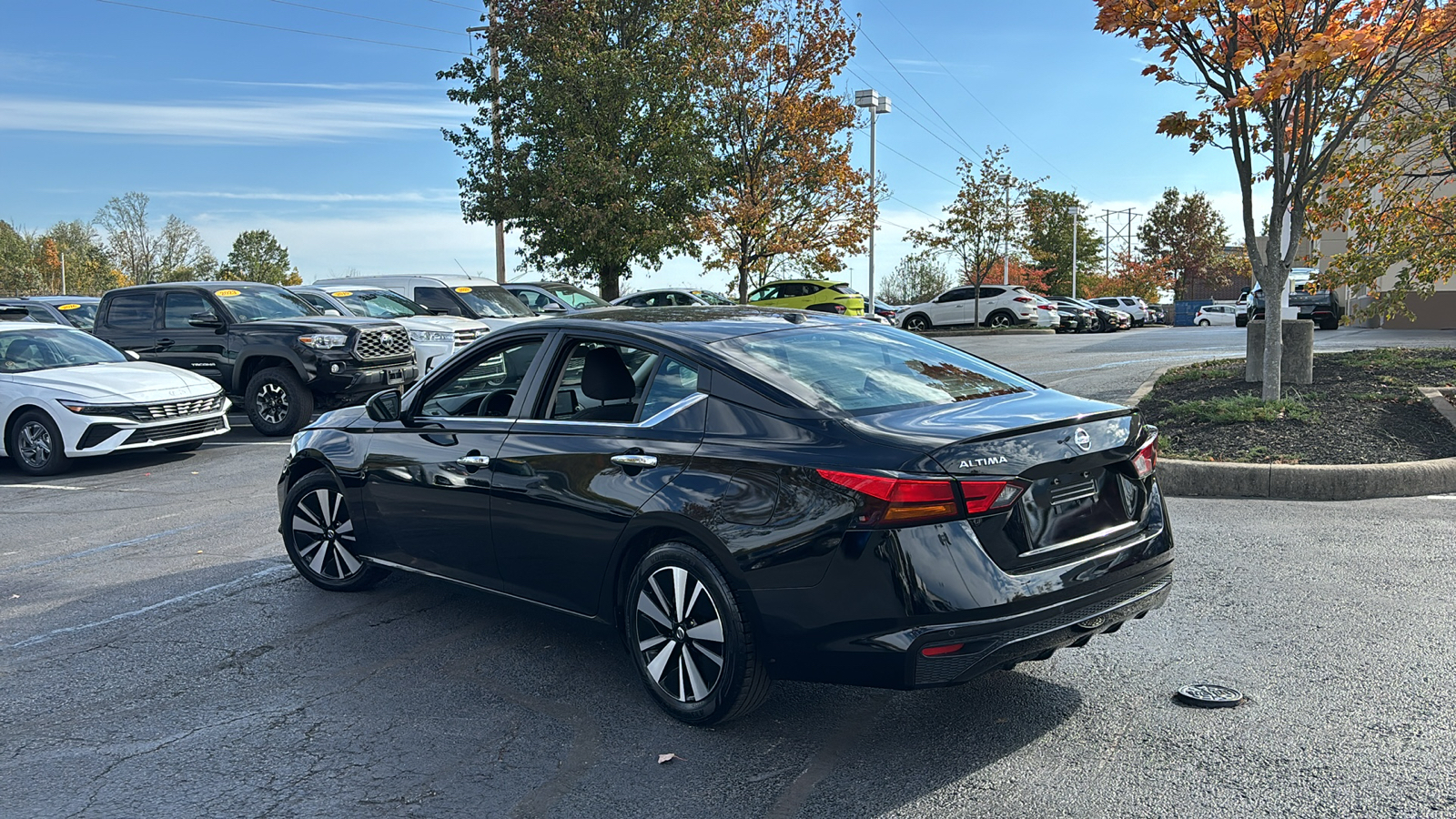 2022 Nissan Altima 2.5 SV 5