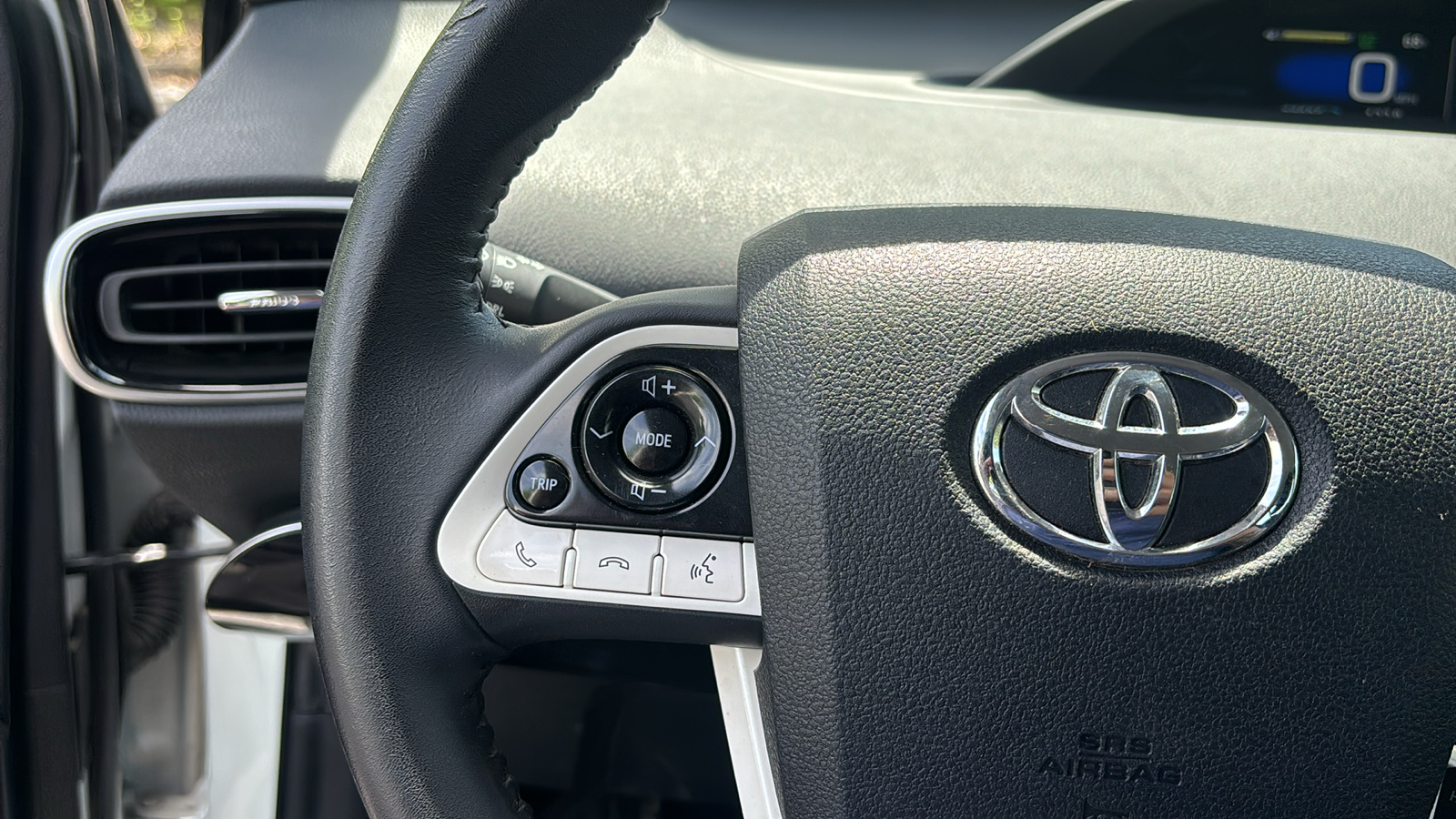 2017 Toyota Prius Prime Plus 19