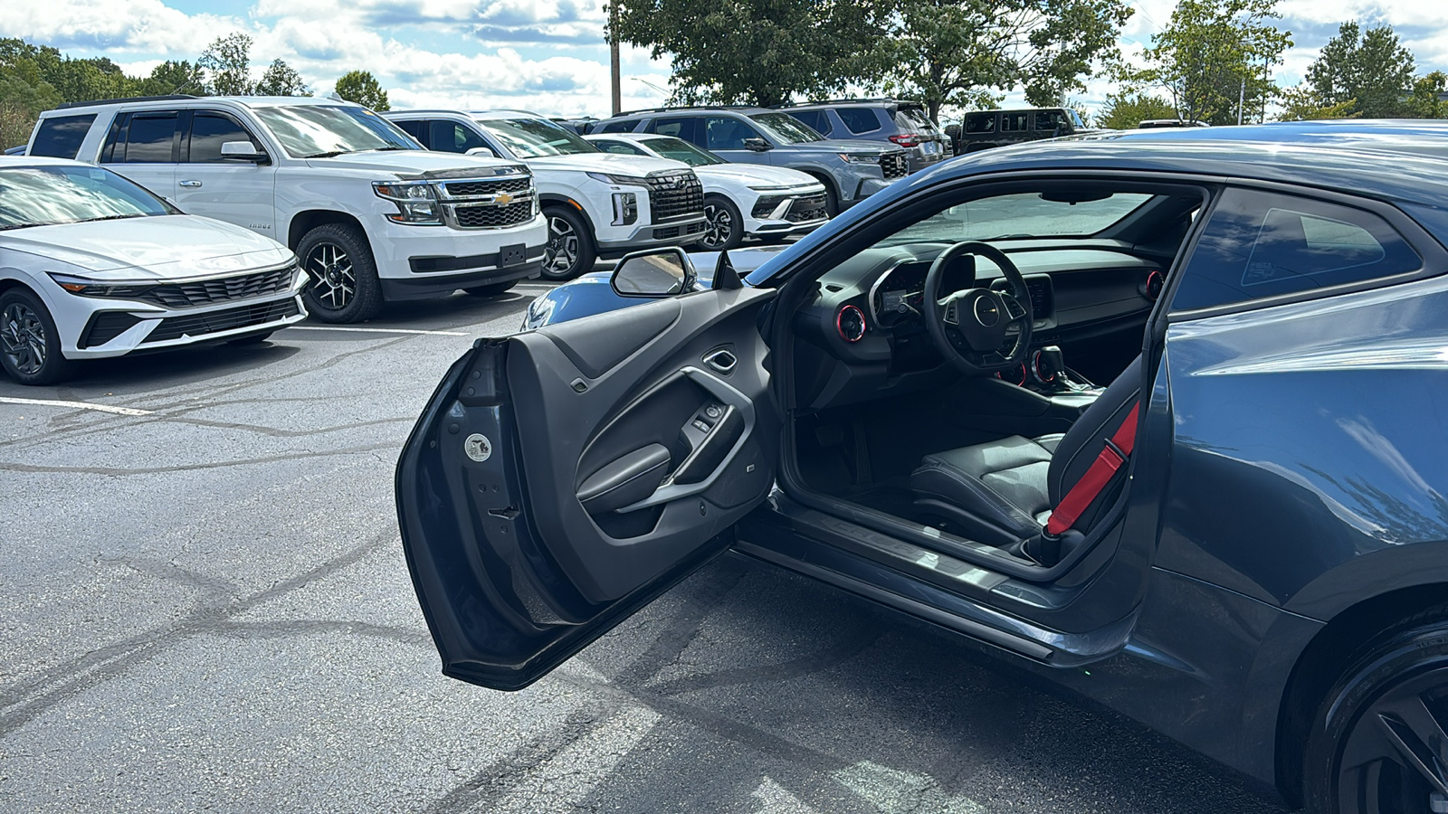 2022 Chevrolet Camaro 2LT 11