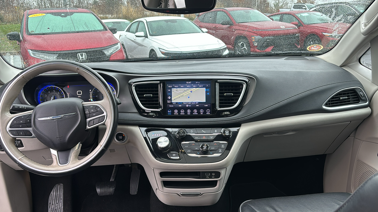 2019 Chrysler Pacifica Limited 13