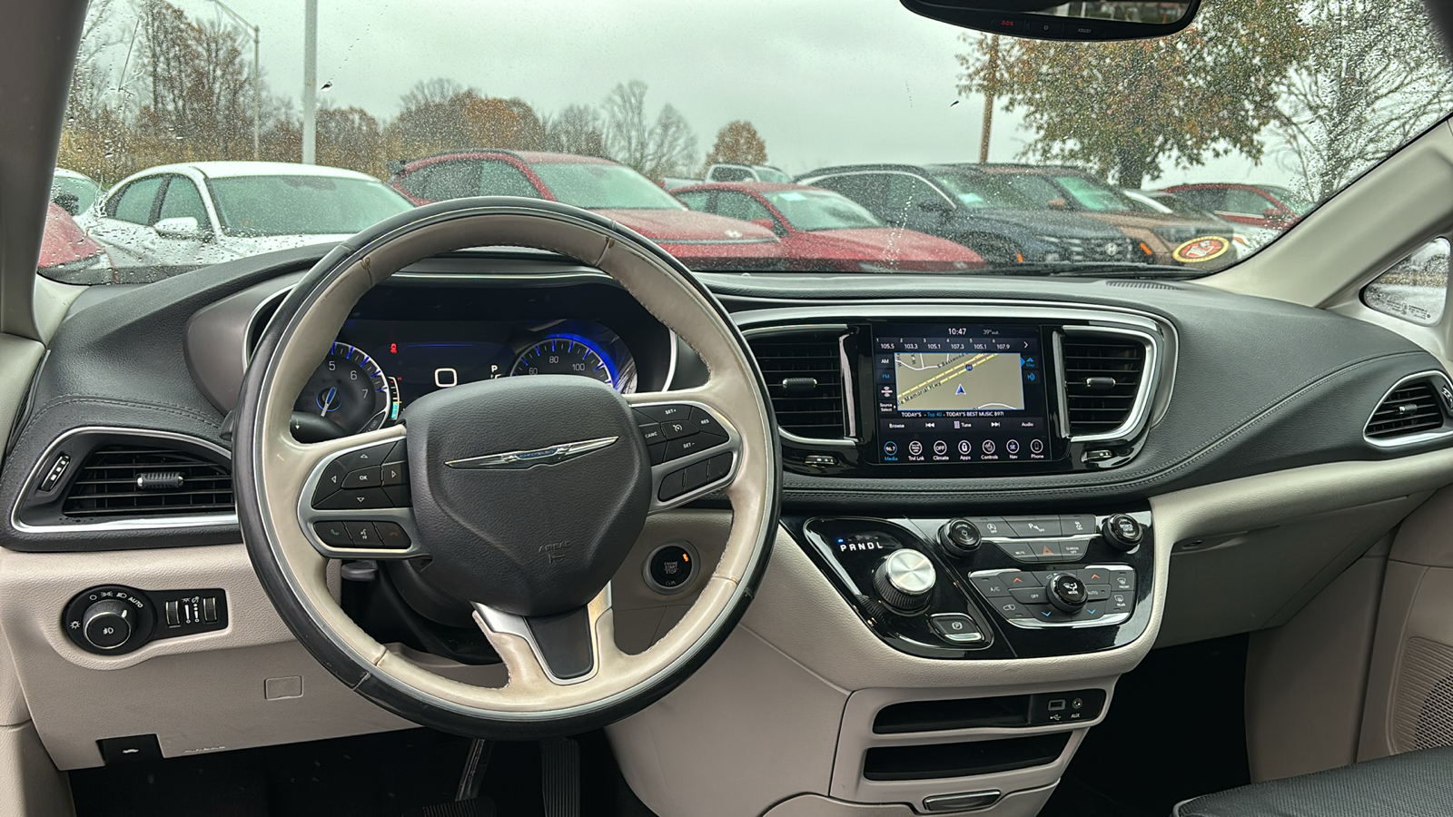 2019 Chrysler Pacifica Limited 14