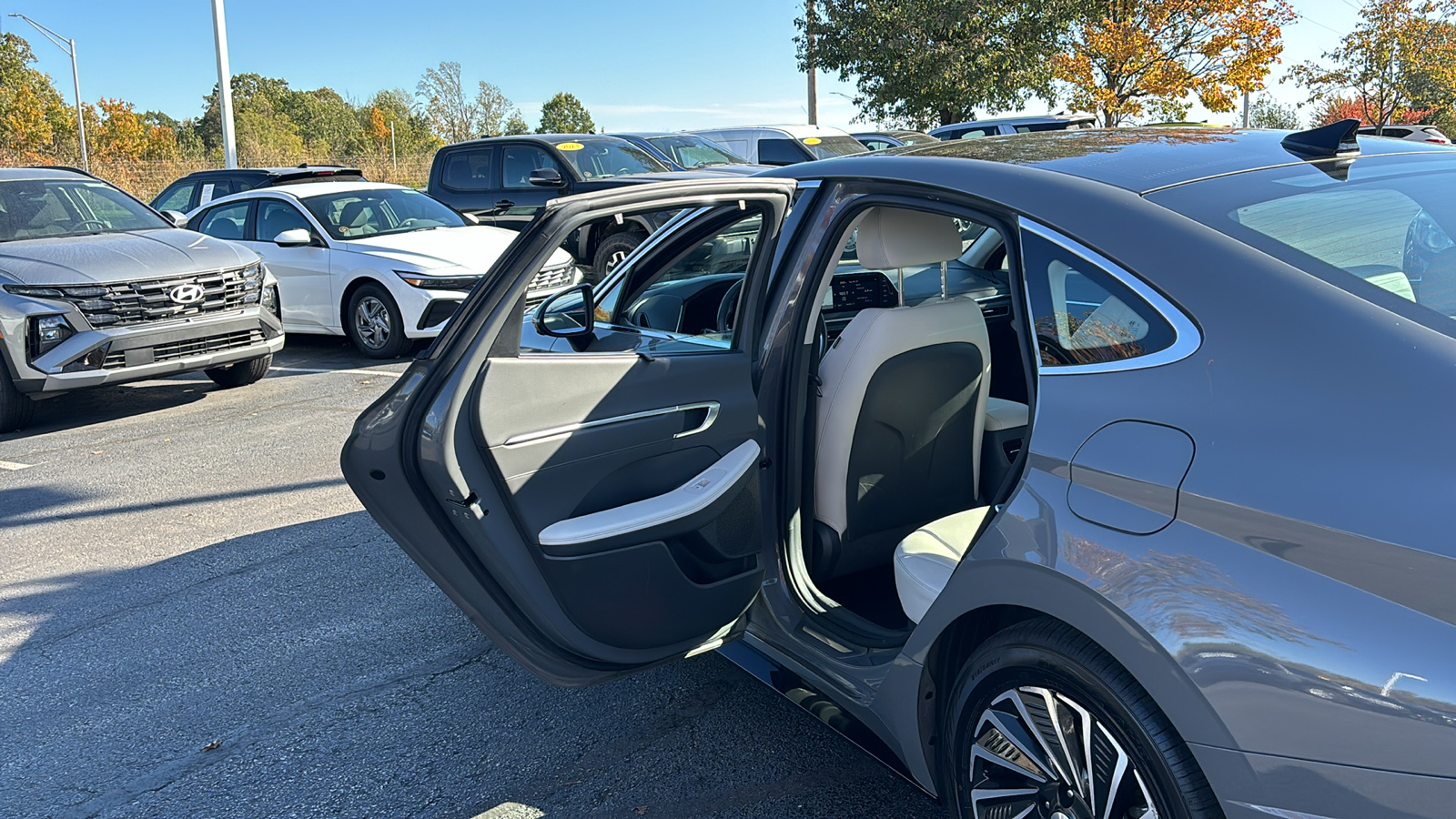 2021 Hyundai Sonata Hybrid Limited 31