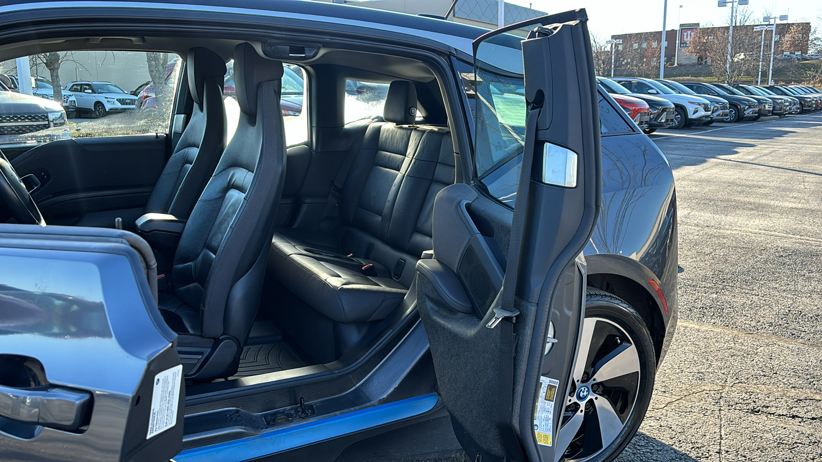 2018 BMW i3 94Ah w/Range Extender 28