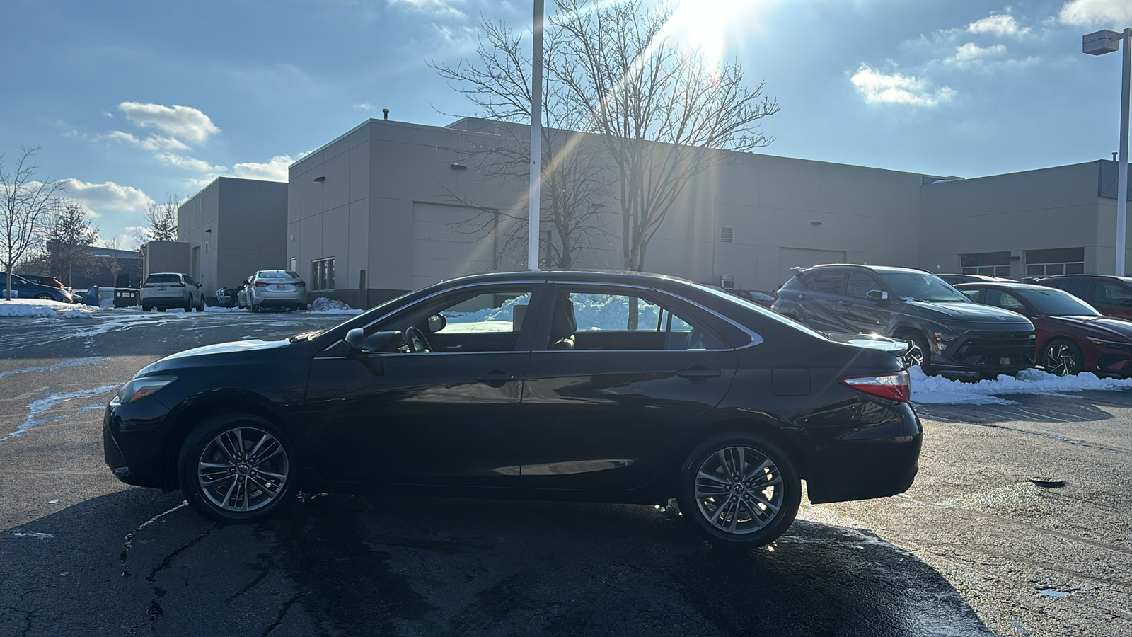 2015 Toyota Camry SE 4