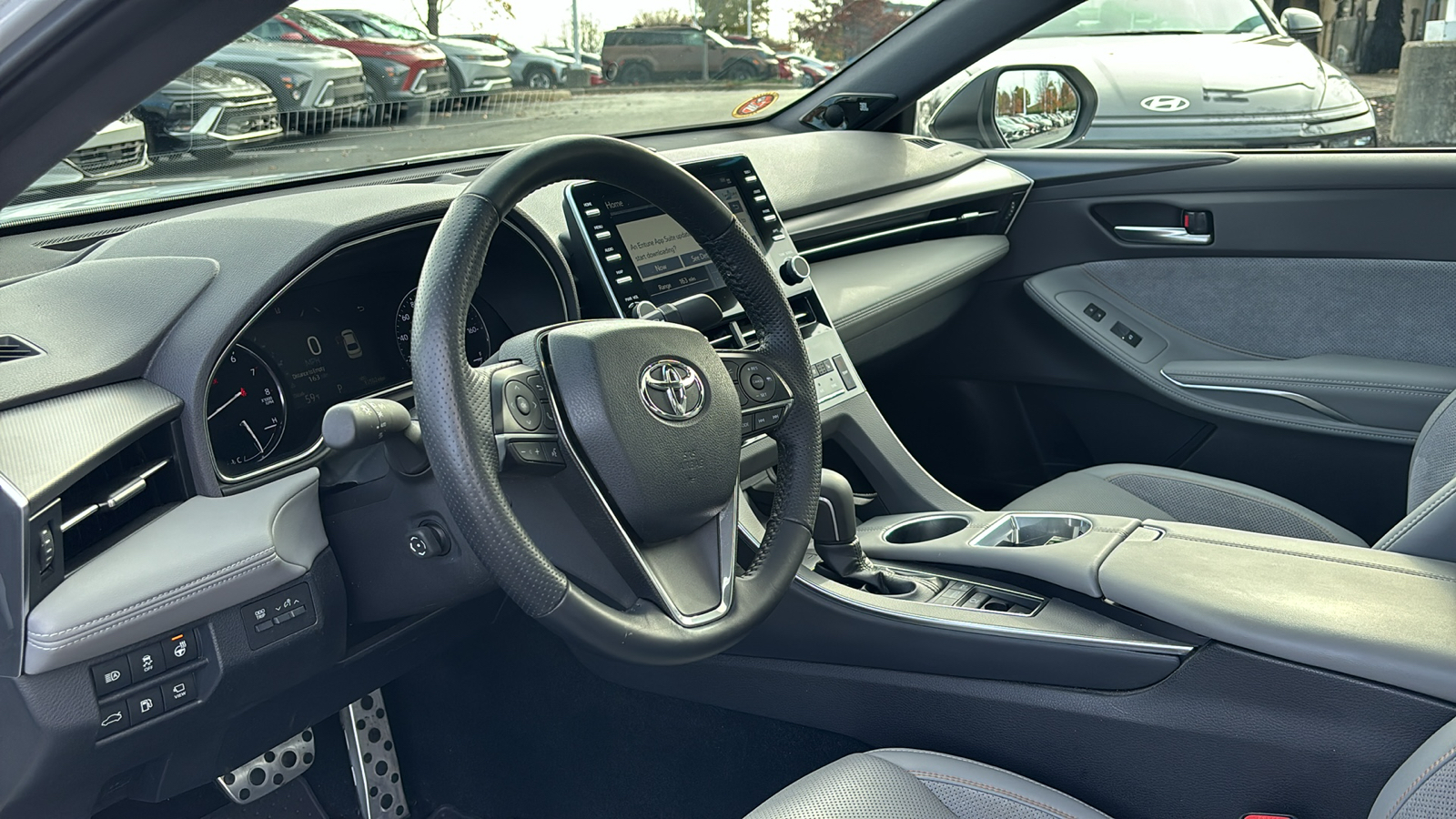 2019 Toyota Avalon Touring 28