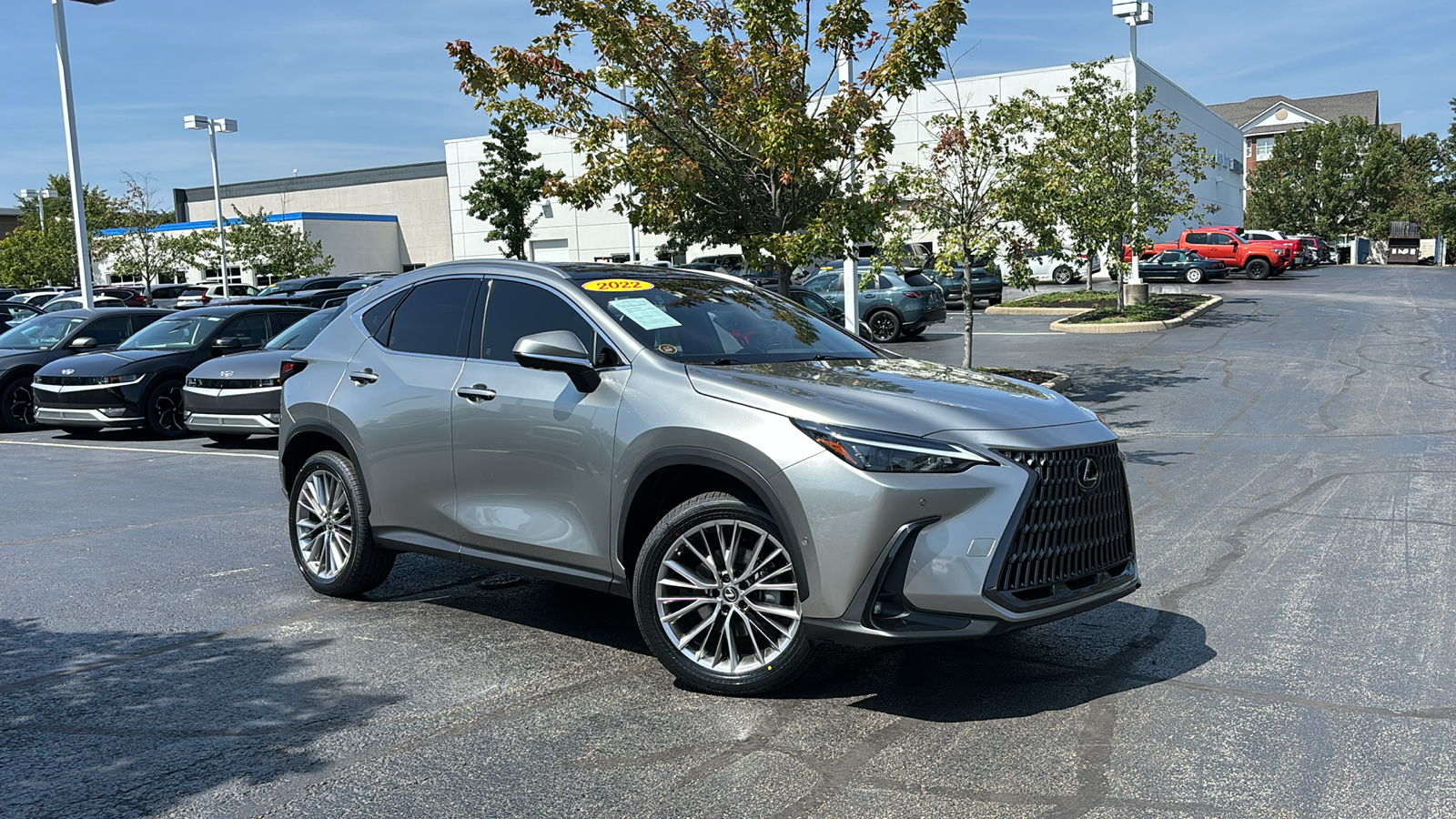 2022 Lexus NX 350h Luxury 1