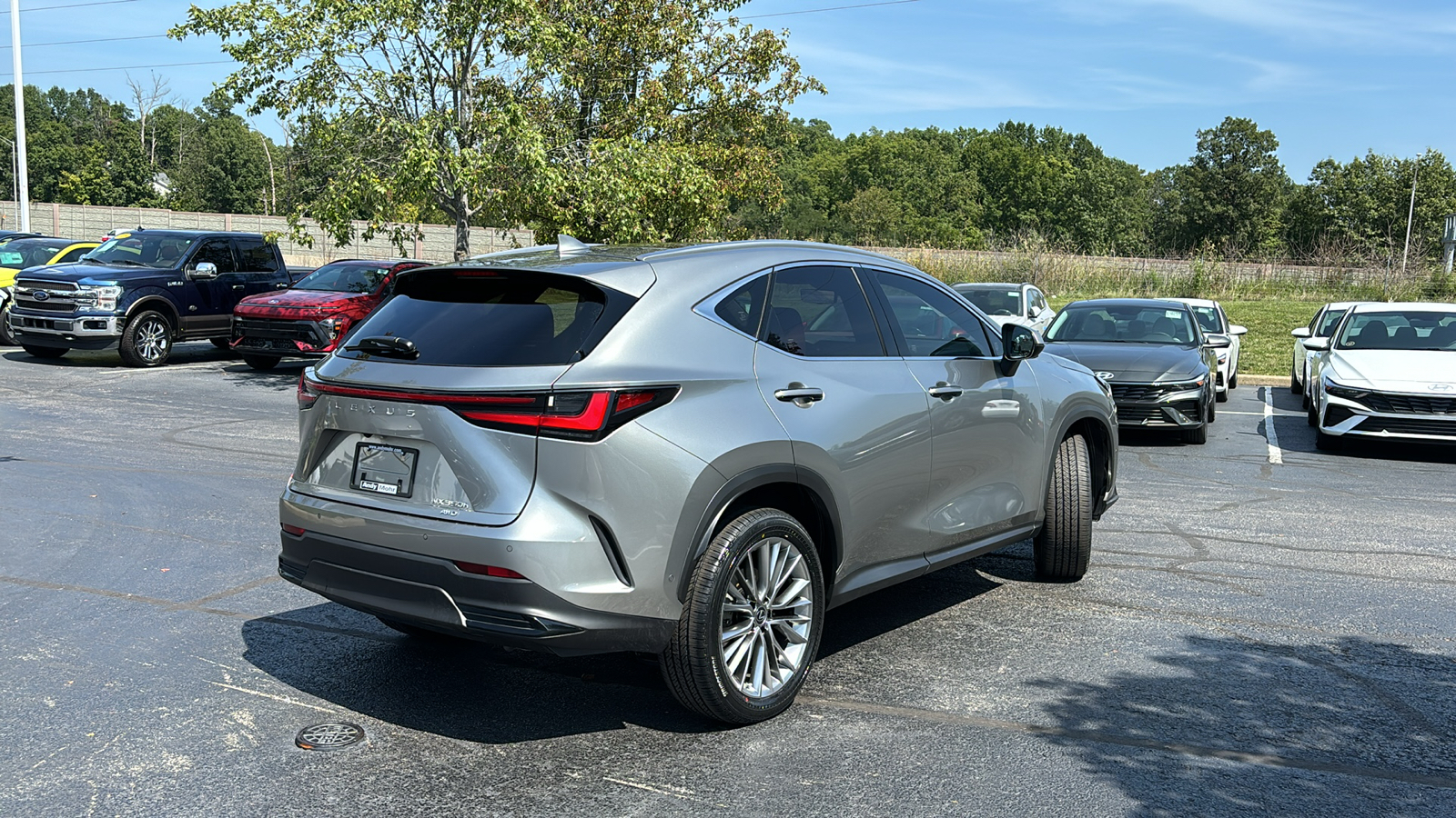 2022 Lexus NX 350h Luxury 7