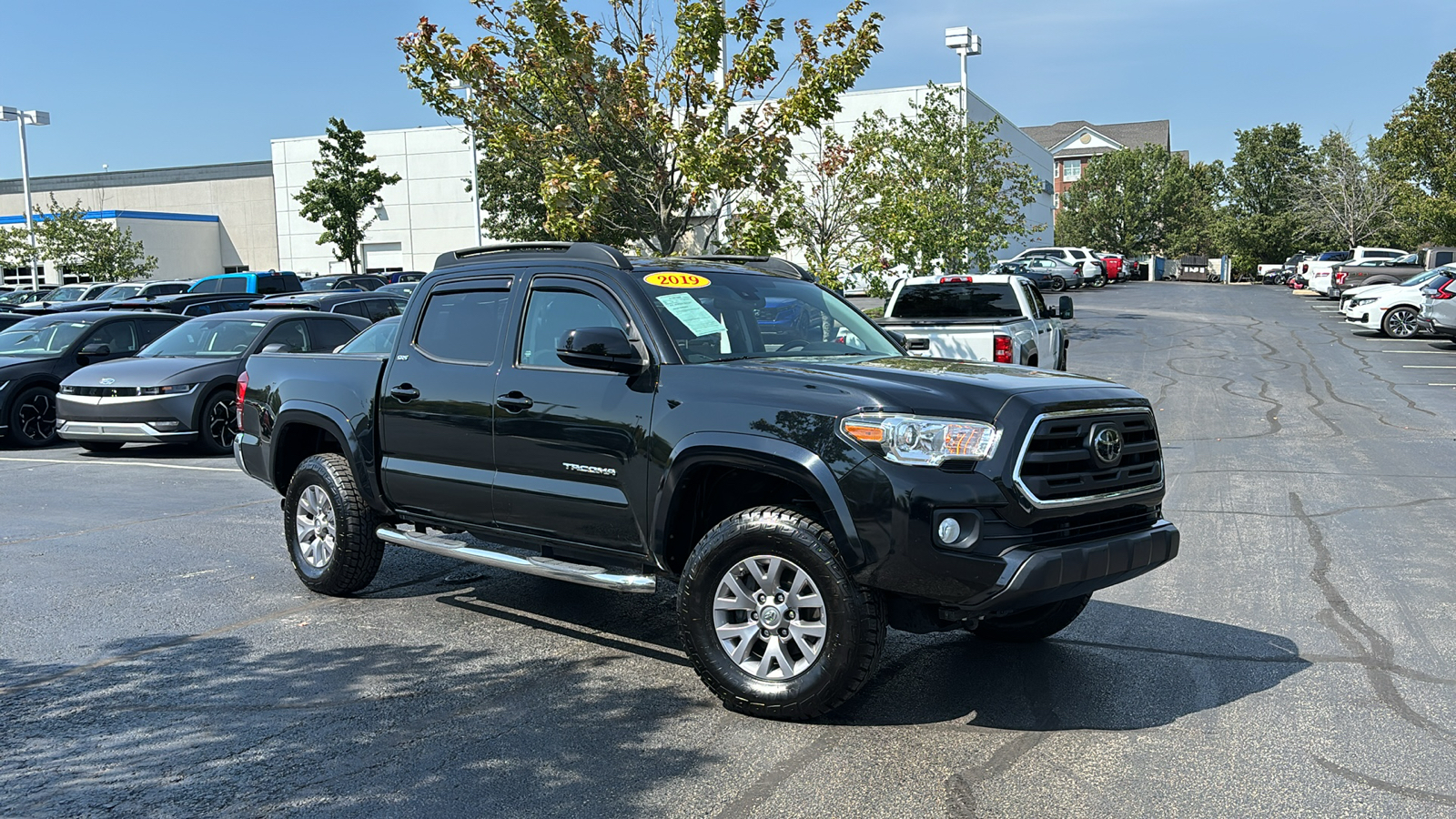 2019 Toyota Tacoma SR5 1