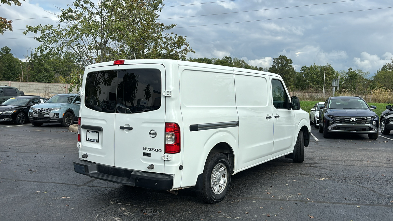 2015 Nissan NV2500 HD SV 7