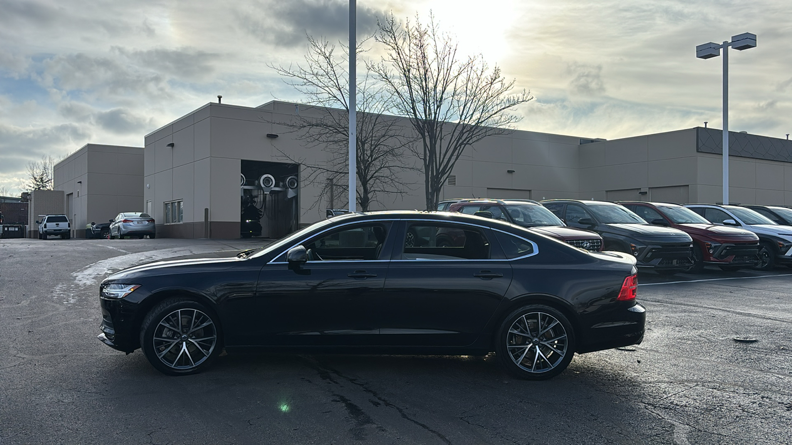 2018 Volvo S90 T5 Momentum 4